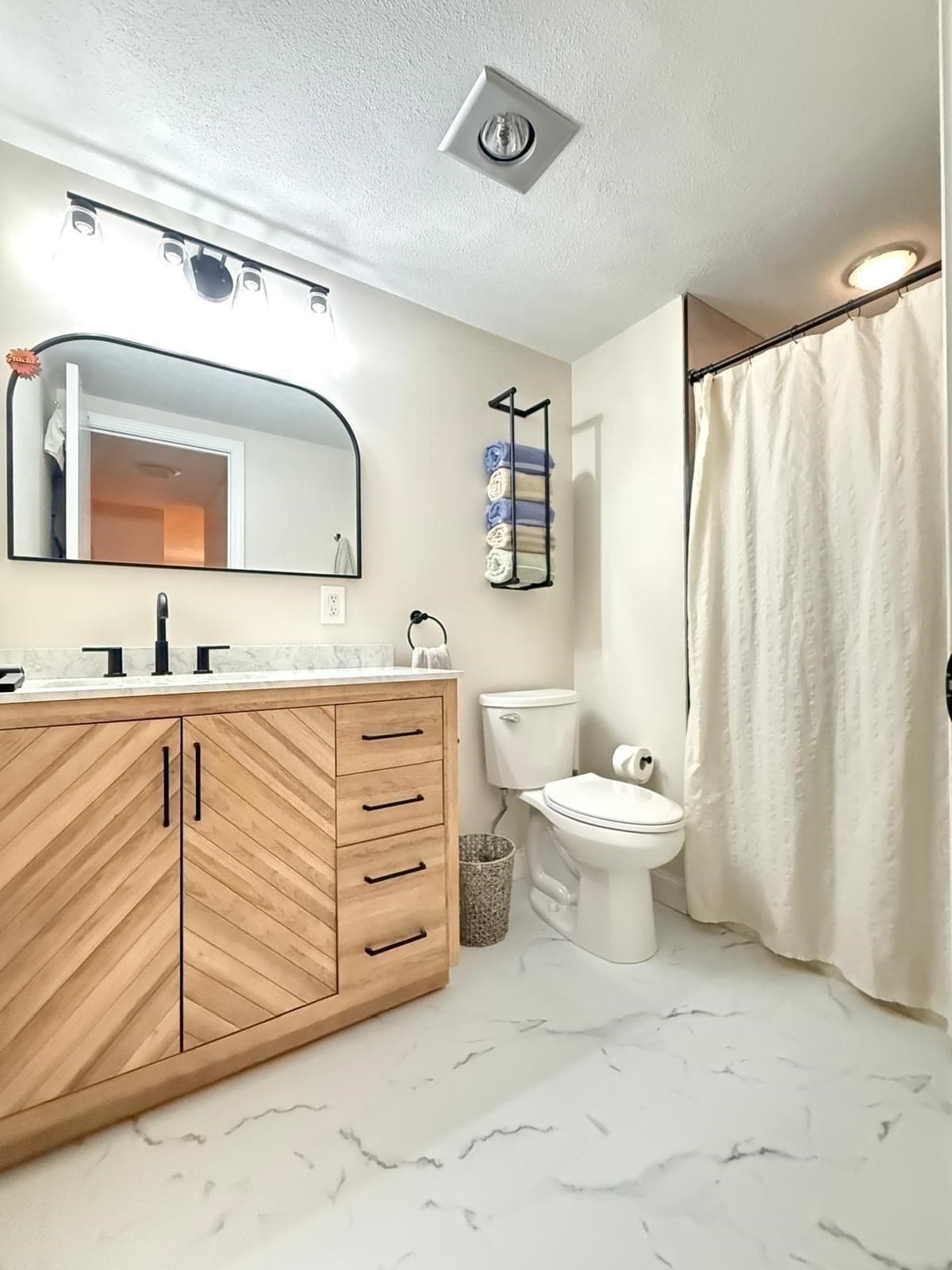 Condominium at 1100 Salem St # 96, Lynnfield MA 01940, Lynnfield, photo 10 of 14