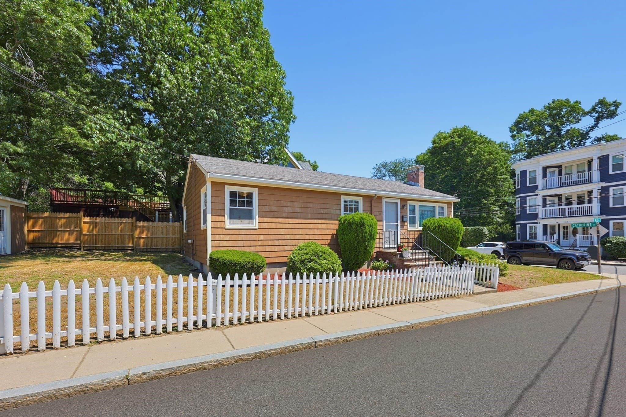 Single Family Residence at 10 Meyer St, Boston MA 02131, photo 2 of 42
