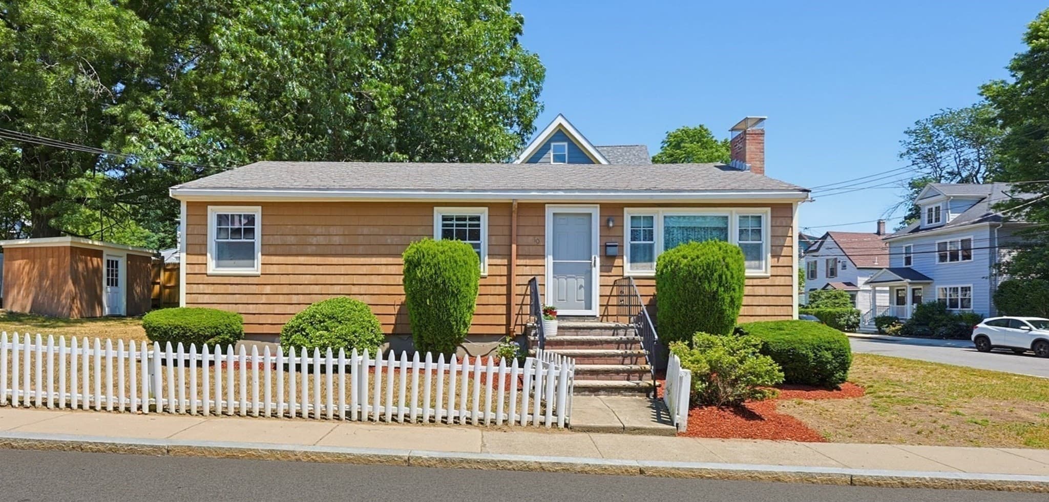 10 Meyer St, Boston MA 02131