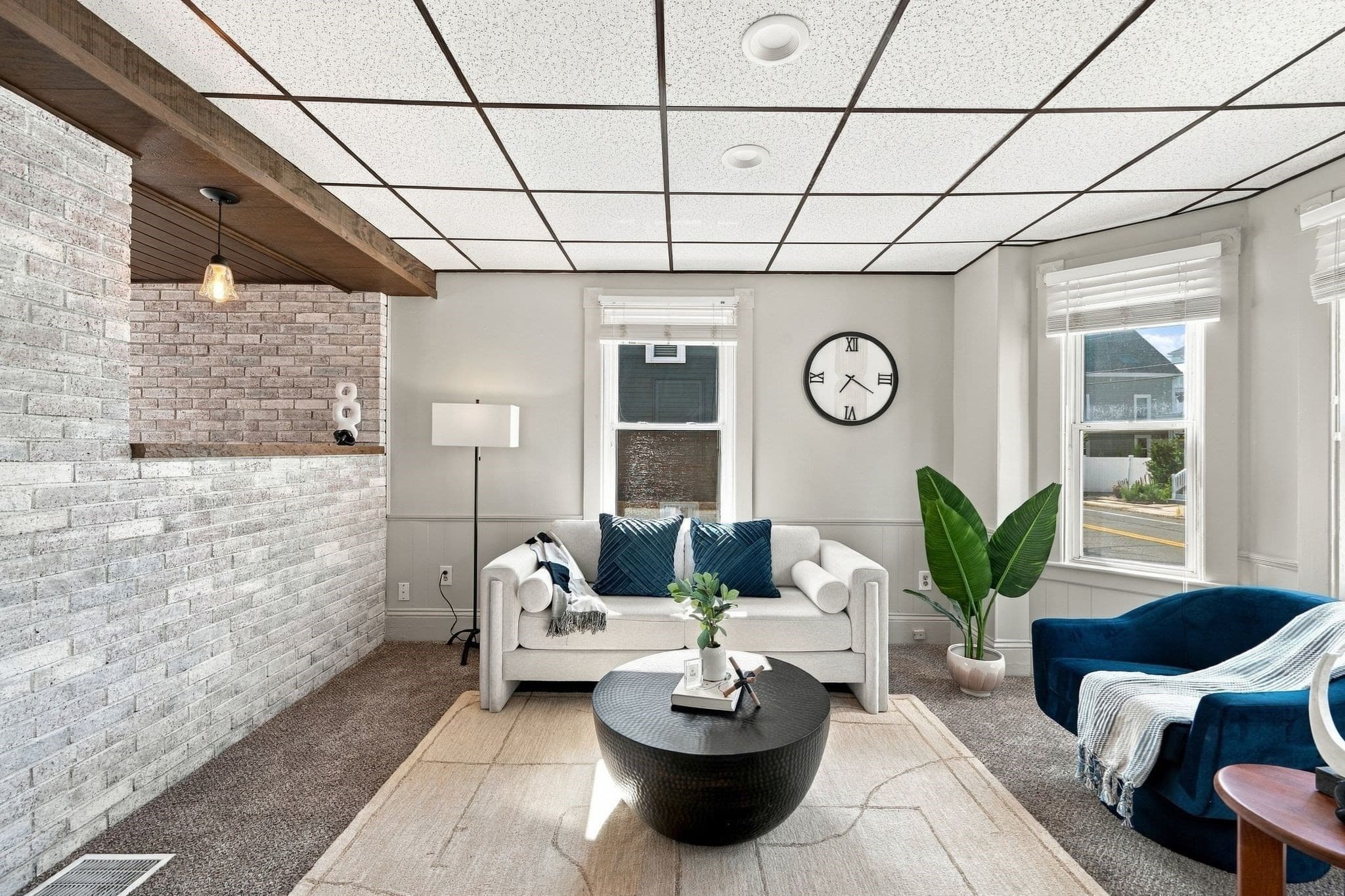 Single Family Residence at 18 Kernwood Ave, Beverly MA 01915, Beverly, photo 6 of 37