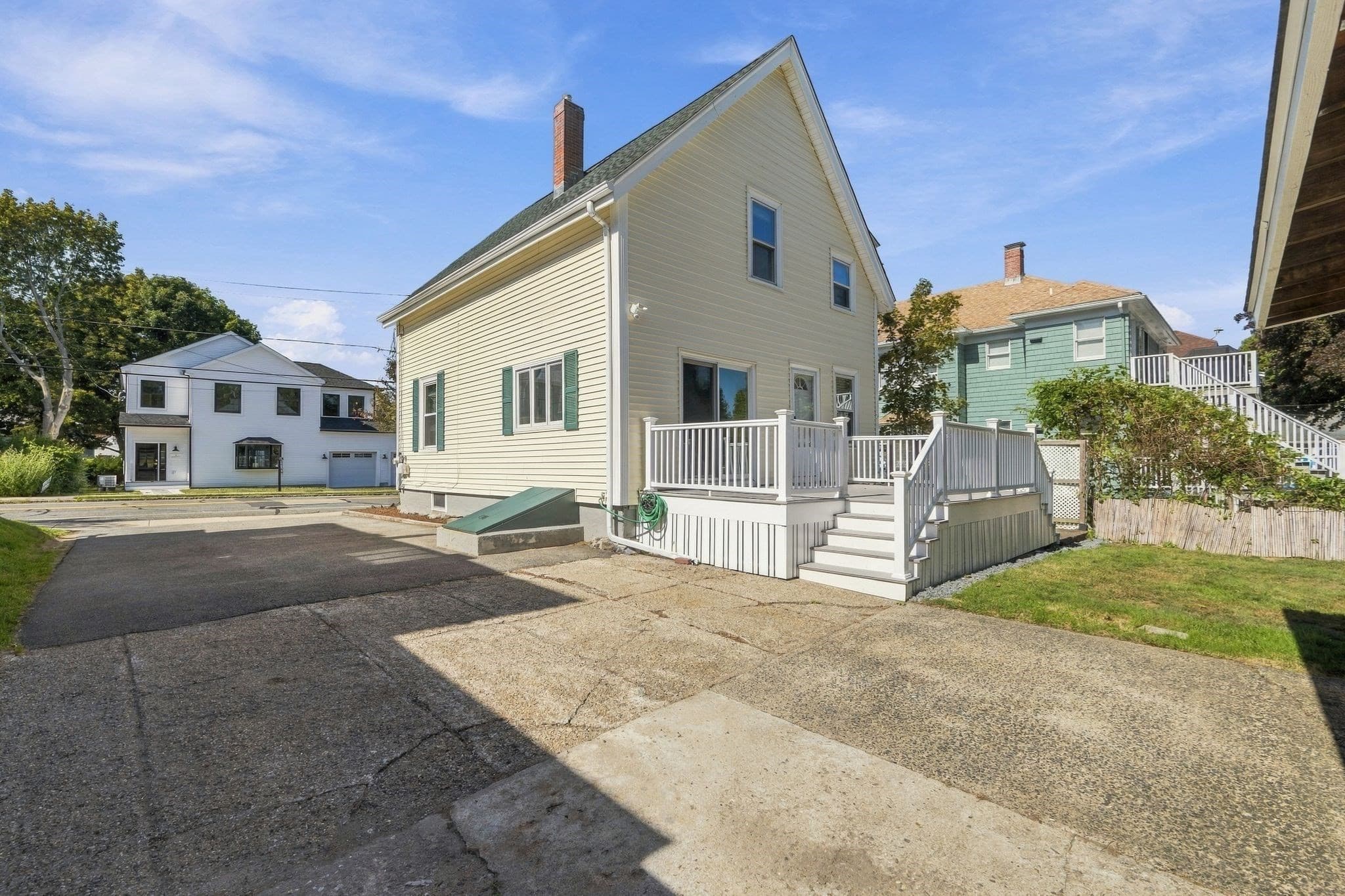 Single Family Residence at 18 Kernwood Ave, Beverly MA 01915, Beverly, photo 5 of 37