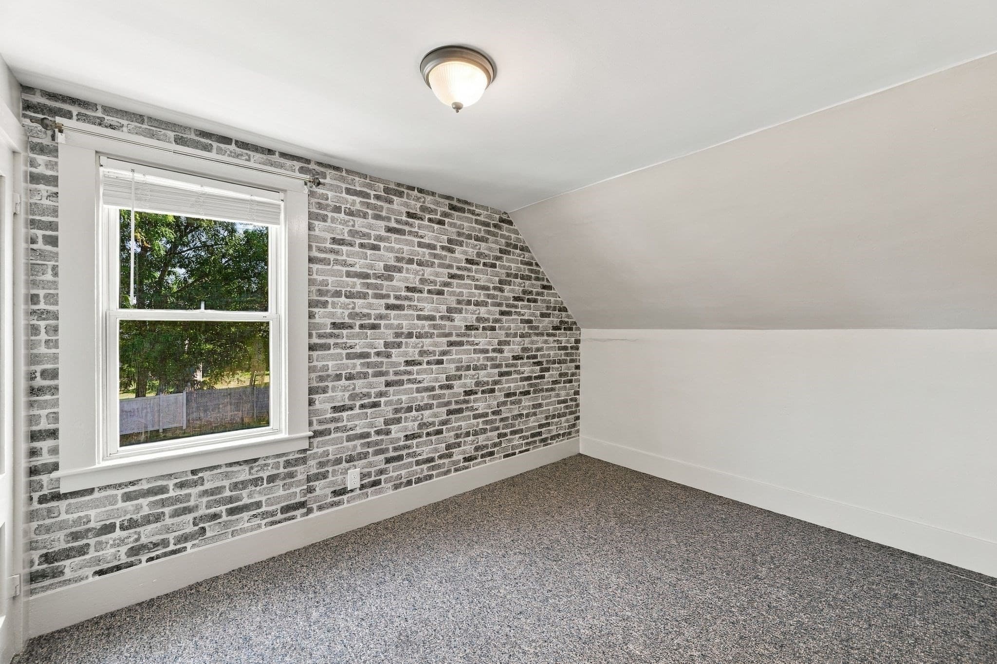 Single Family Residence at 18 Kernwood Ave, Beverly MA 01915, Beverly, photo 24 of 37