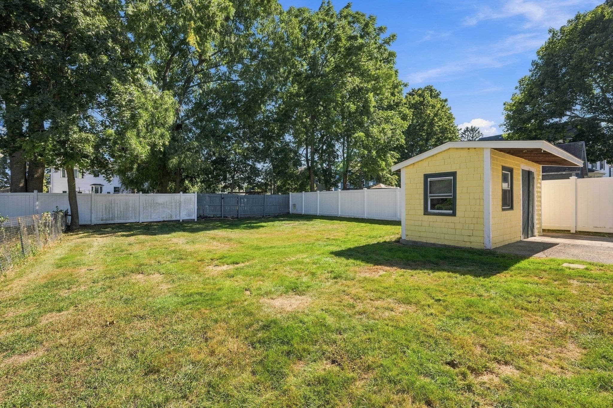 Single Family Residence at 18 Kernwood Ave, Beverly MA 01915, Beverly, photo 30 of 37
