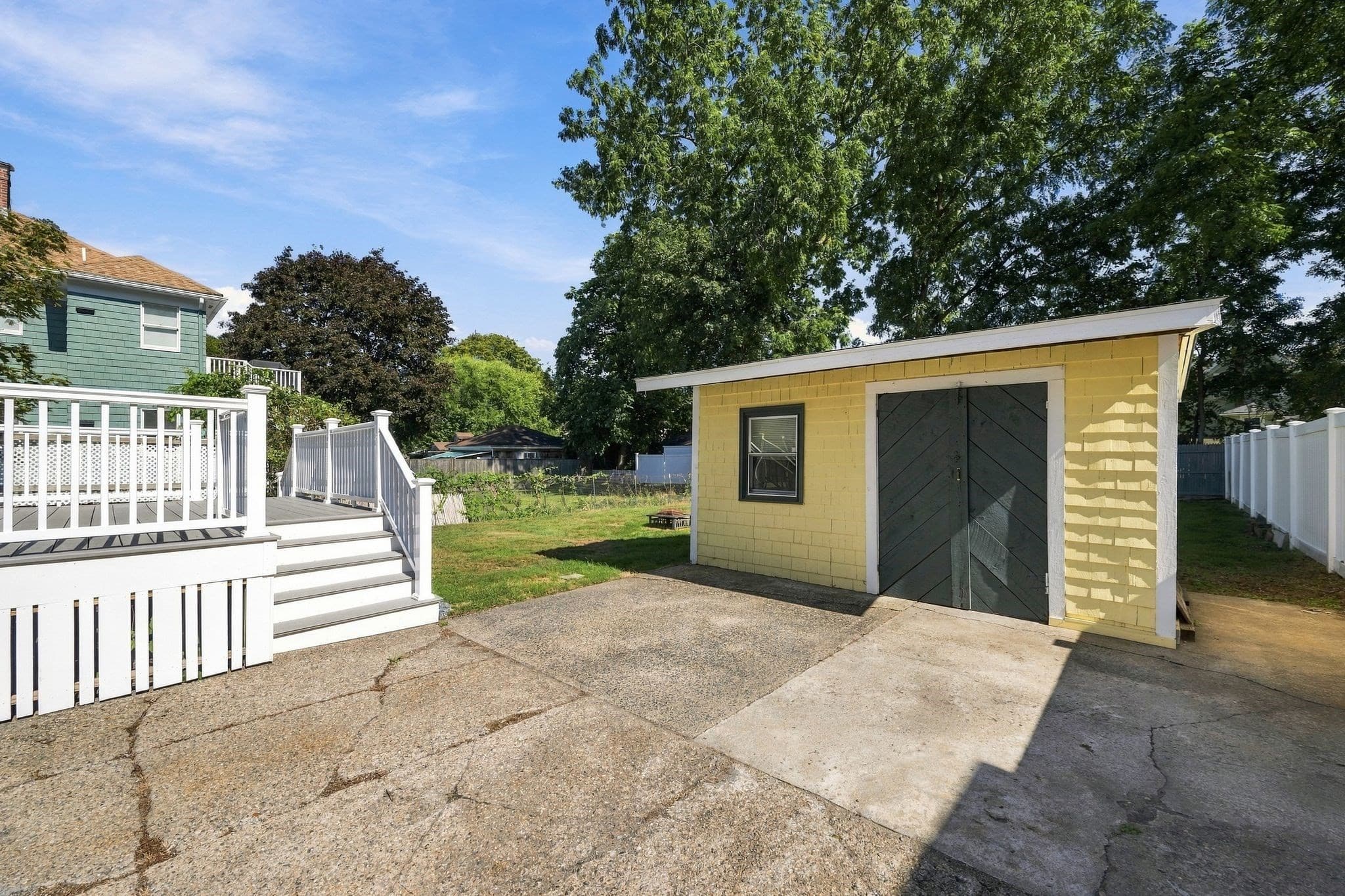 Single Family Residence at 18 Kernwood Ave, Beverly MA 01915, Beverly, photo 4 of 37