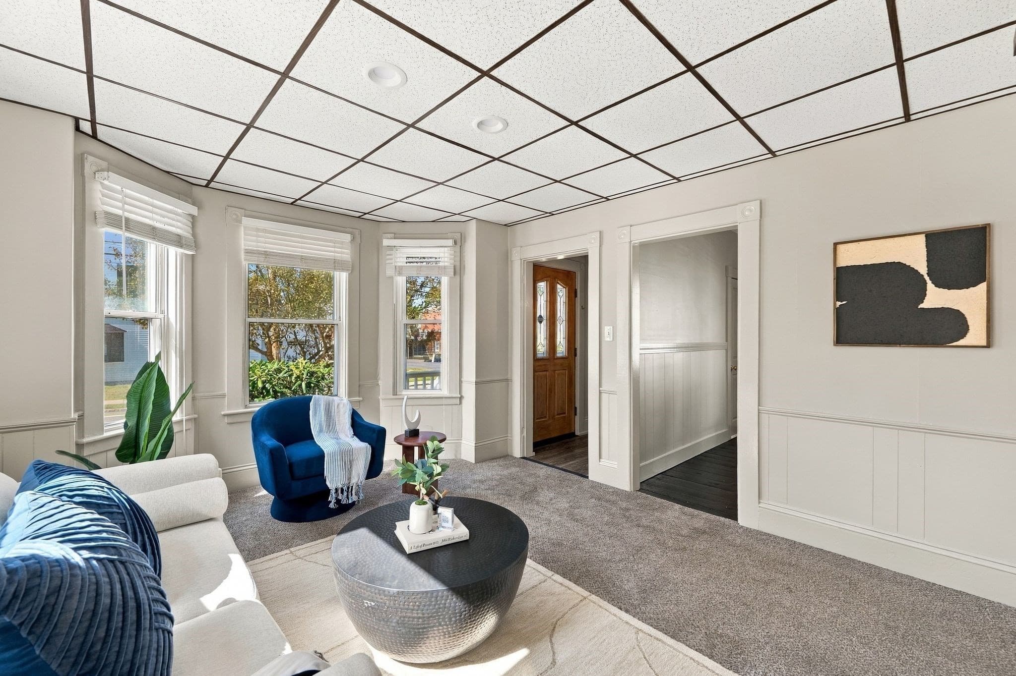 Single Family Residence at 18 Kernwood Ave, Beverly MA 01915, Beverly, photo 8 of 37