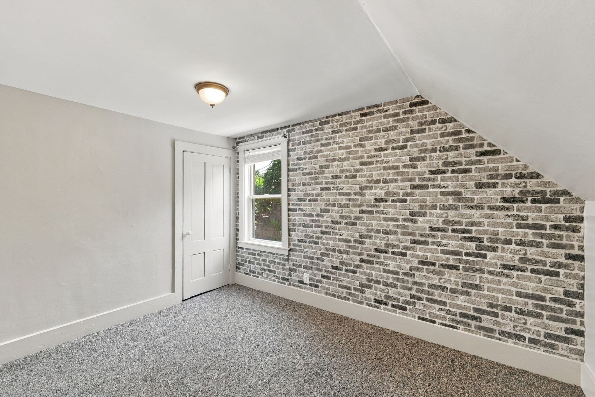 Single Family Residence at 18 Kernwood Ave, Beverly MA 01915, Beverly, photo 25 of 37