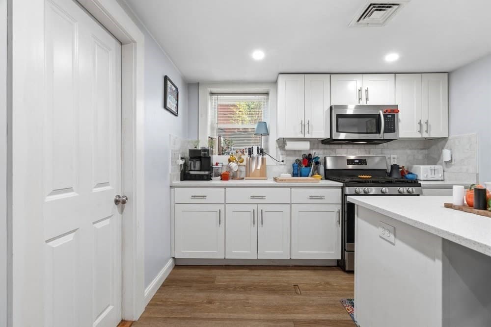 4 Family - 4 Units Up/Down at 42 Moseley St, Boston MA 02125, Boston, photo 5 of 24