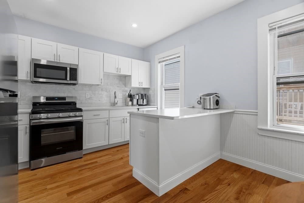 4 Family - 4 Units Up/Down at 42 Moseley St, Boston MA 02125, Boston, photo 10 of 24