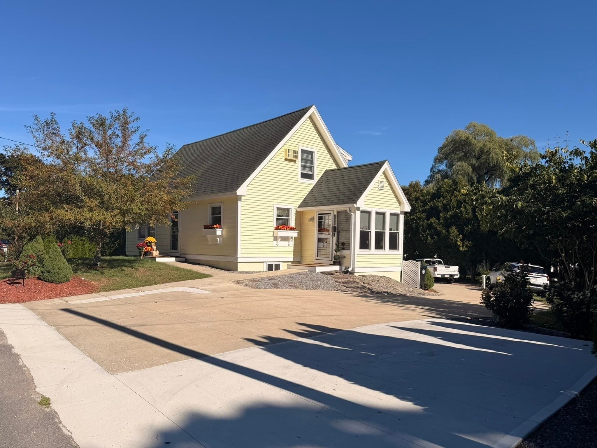 170 Main St, Groveland MA 01834