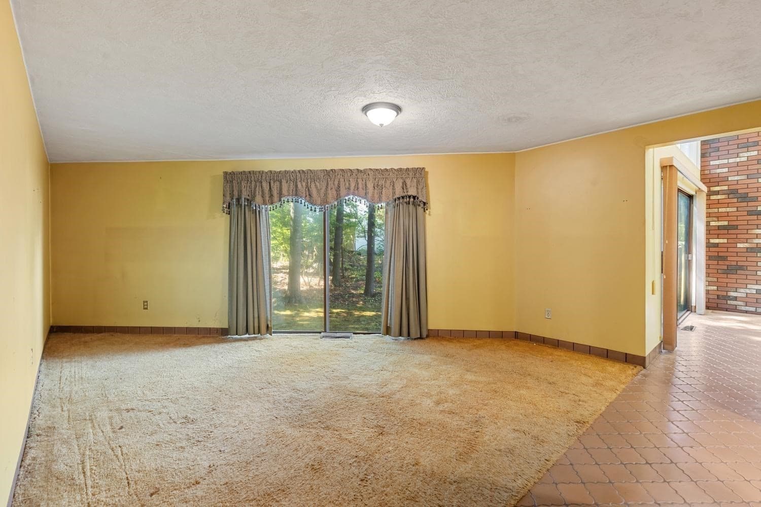 Single Family Residence at 1748 Trapelo Rd, Waltham MA 02451, Waltham, photo 27 of 36