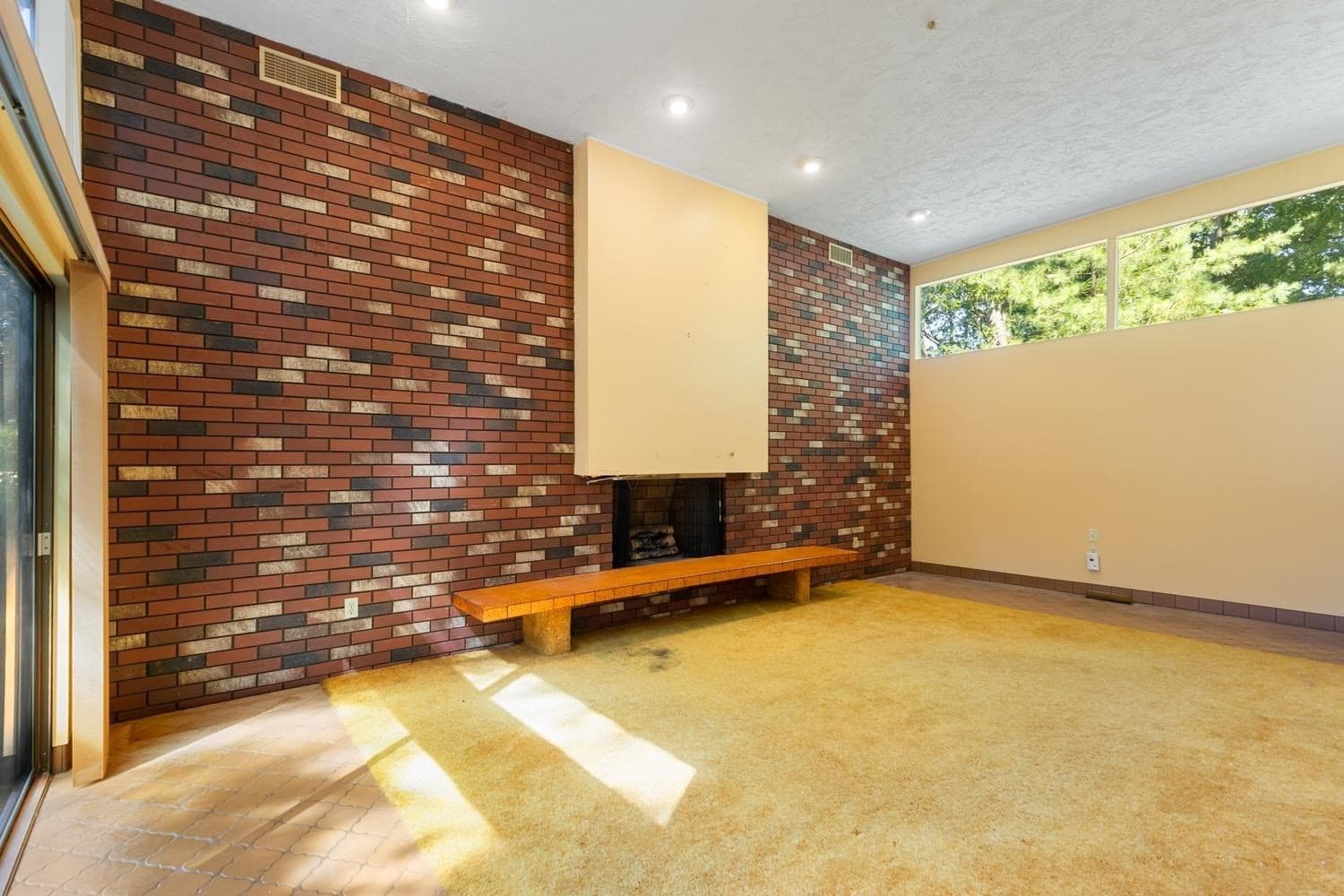 Single Family Residence at 1748 Trapelo Rd, Waltham MA 02451, Waltham, photo 13 of 36