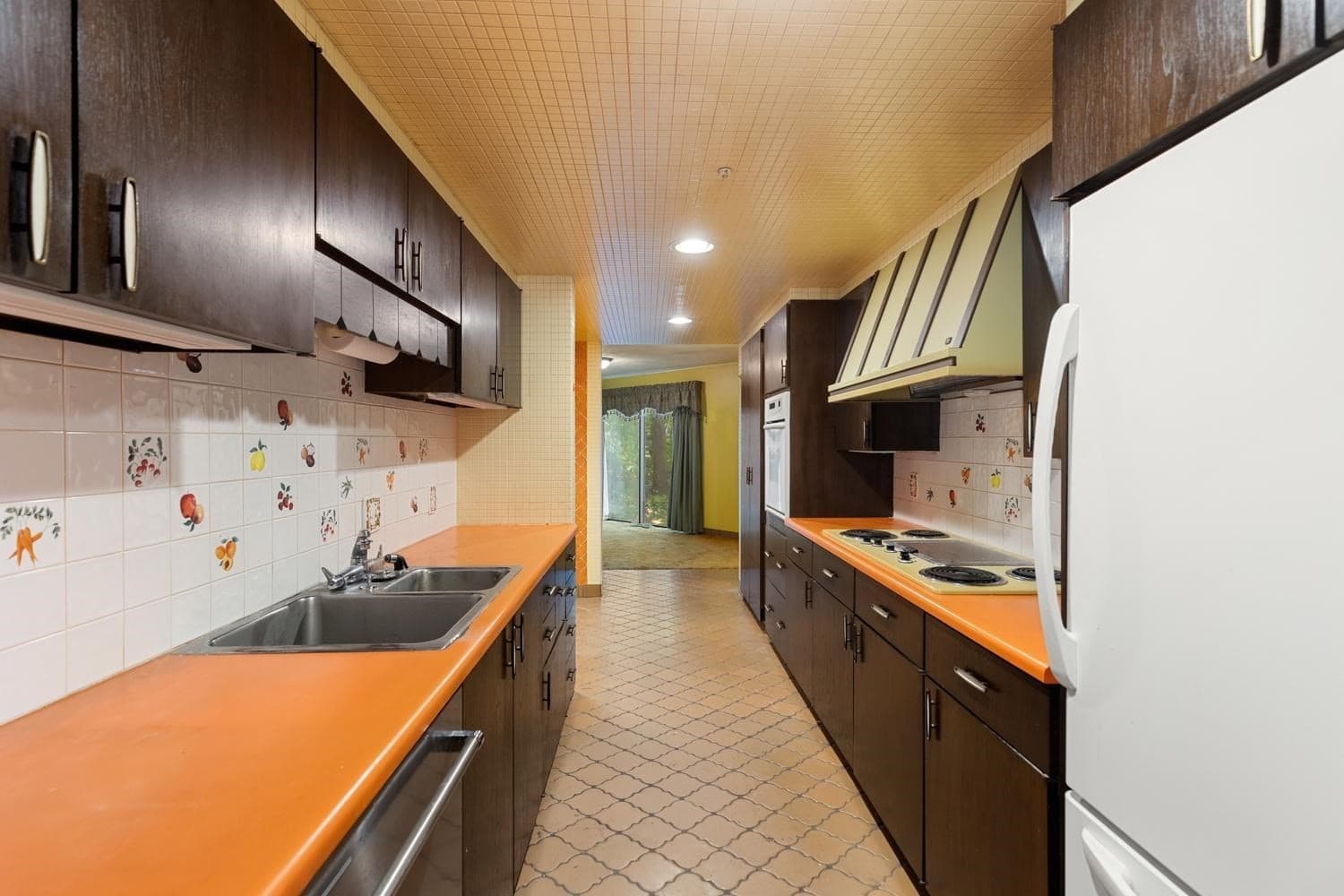 Single Family Residence at 1748 Trapelo Rd, Waltham MA 02451, Waltham, photo 16 of 36