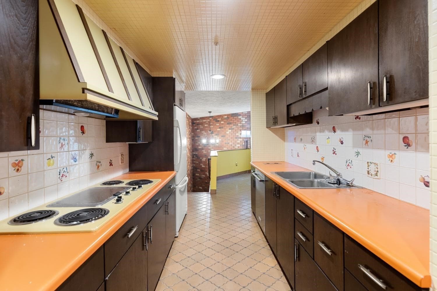 Single Family Residence at 1748 Trapelo Rd, Waltham MA 02451, Waltham, photo 18 of 36