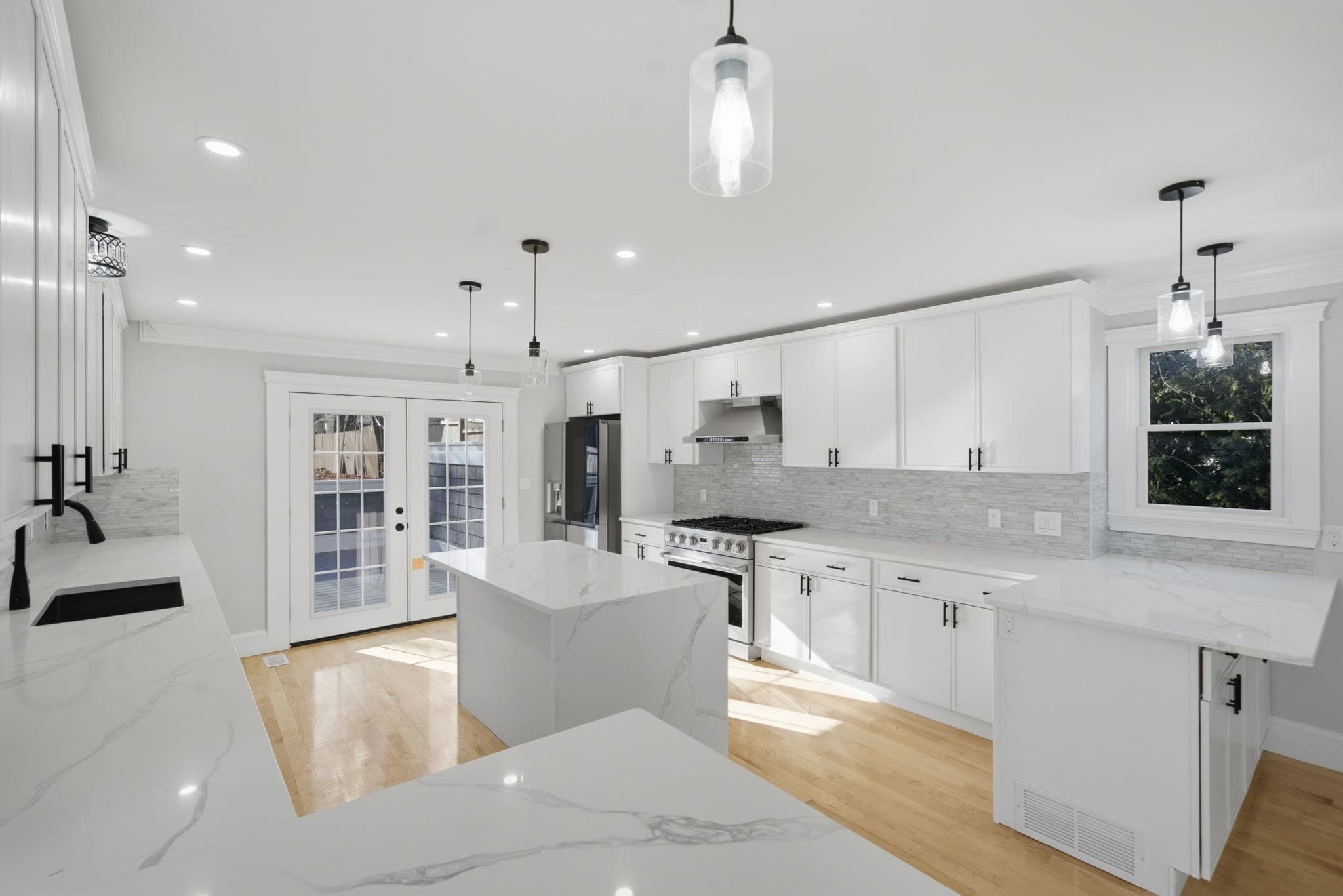 Single Family Residence at 442 High St, Dedham MA 02026, Dedham, photo 4 of 22