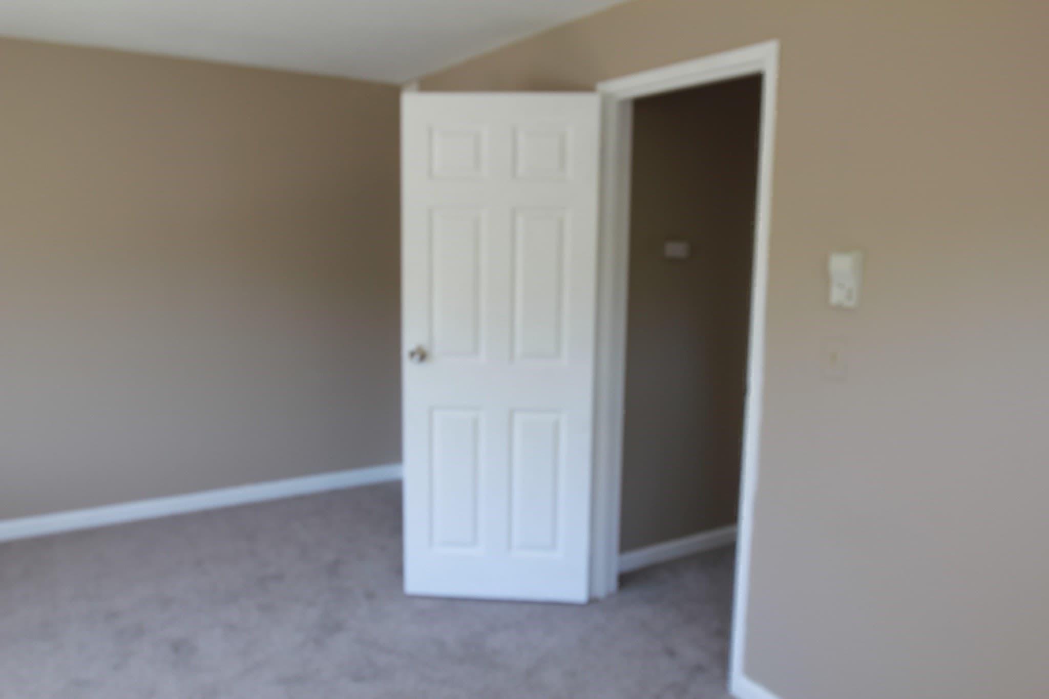 Condominium at 14 Nancy Rd # 6, Easton MA 02375, Easton, photo 16 of 38
