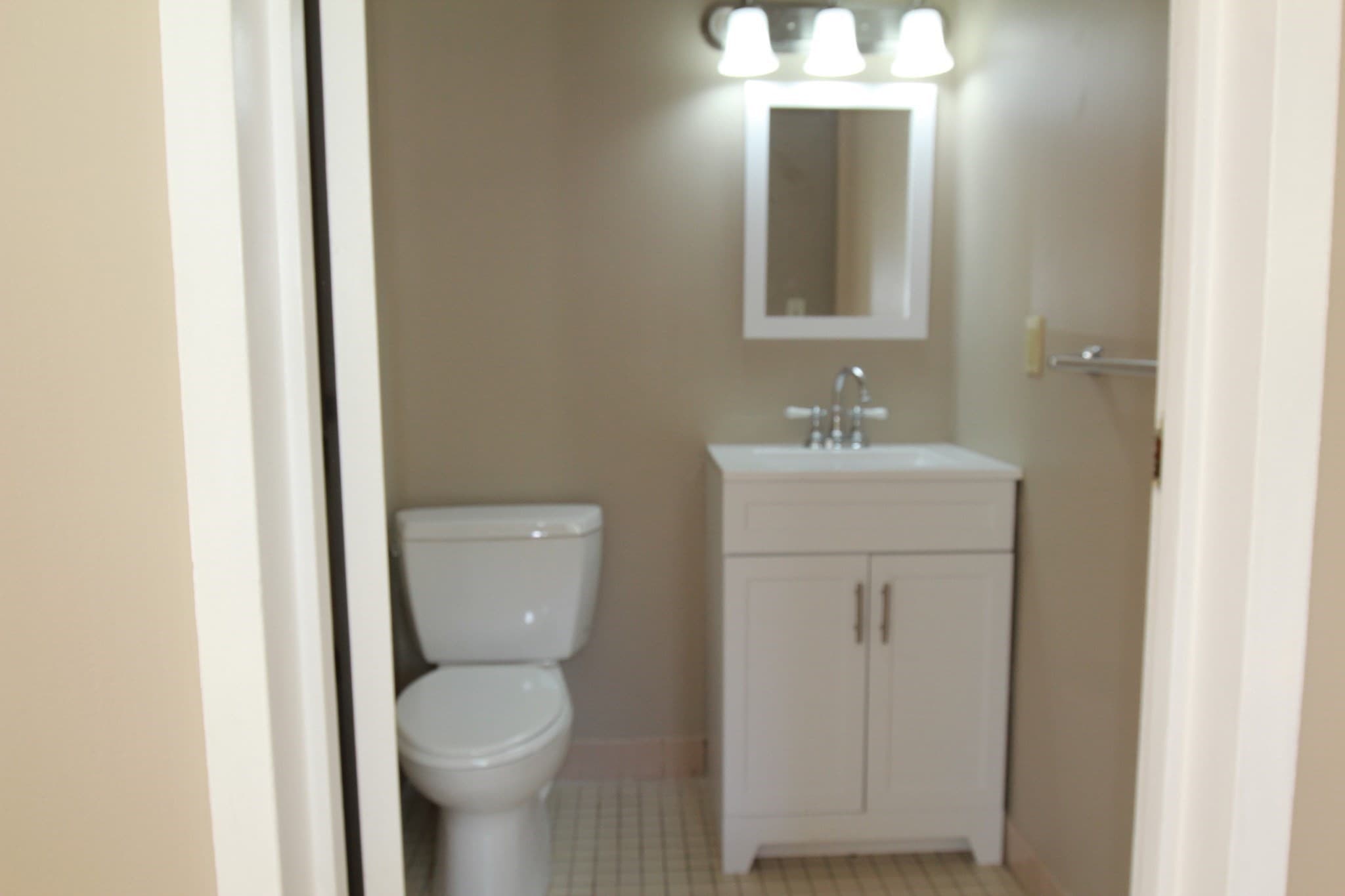 Condominium at 14 Nancy Rd # 6, Easton MA 02375, Easton, photo 8 of 38