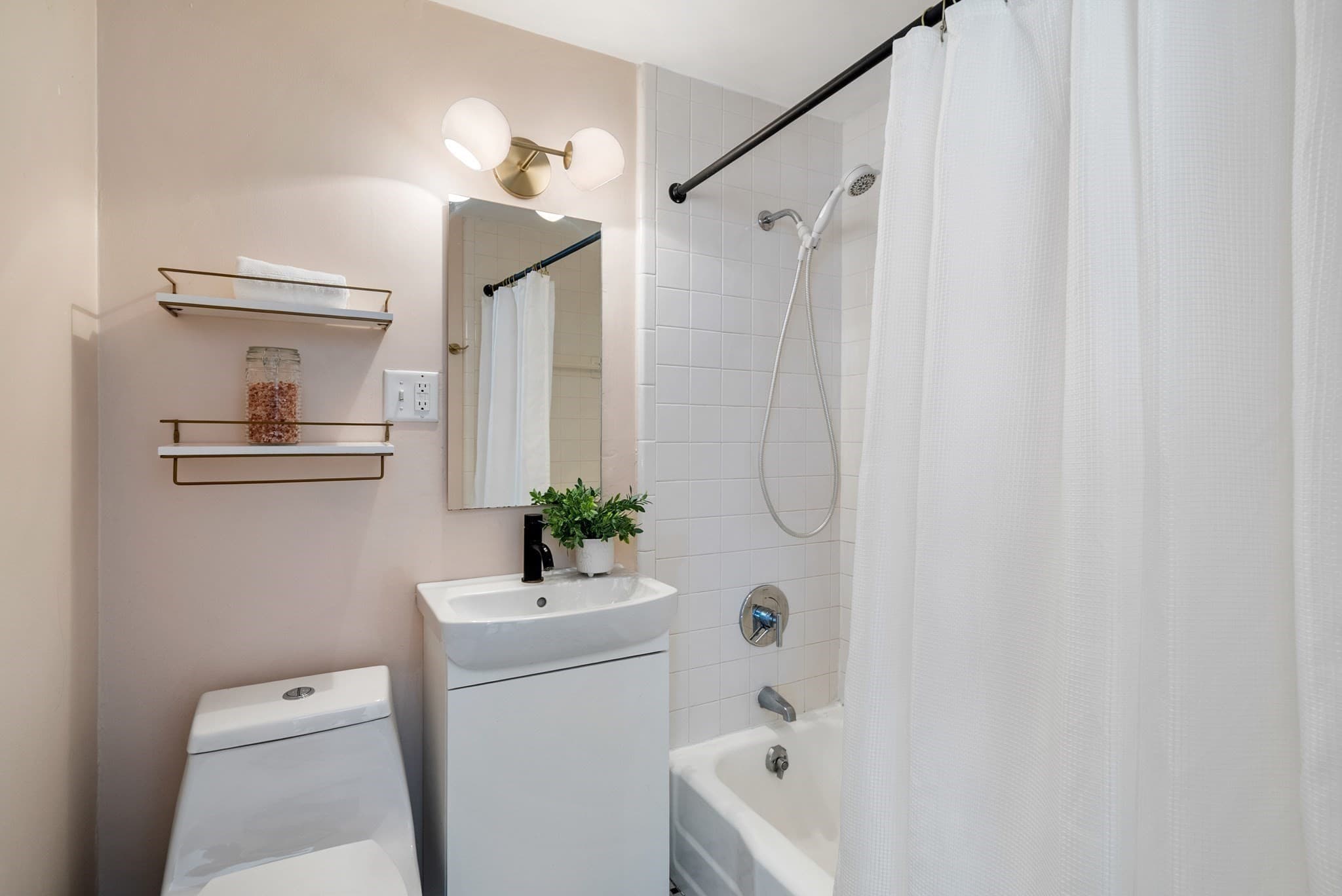 Condominium at 12 Chauncy Street # 4, Cambridge MA 02138, Cambridge, photo 15 of 18