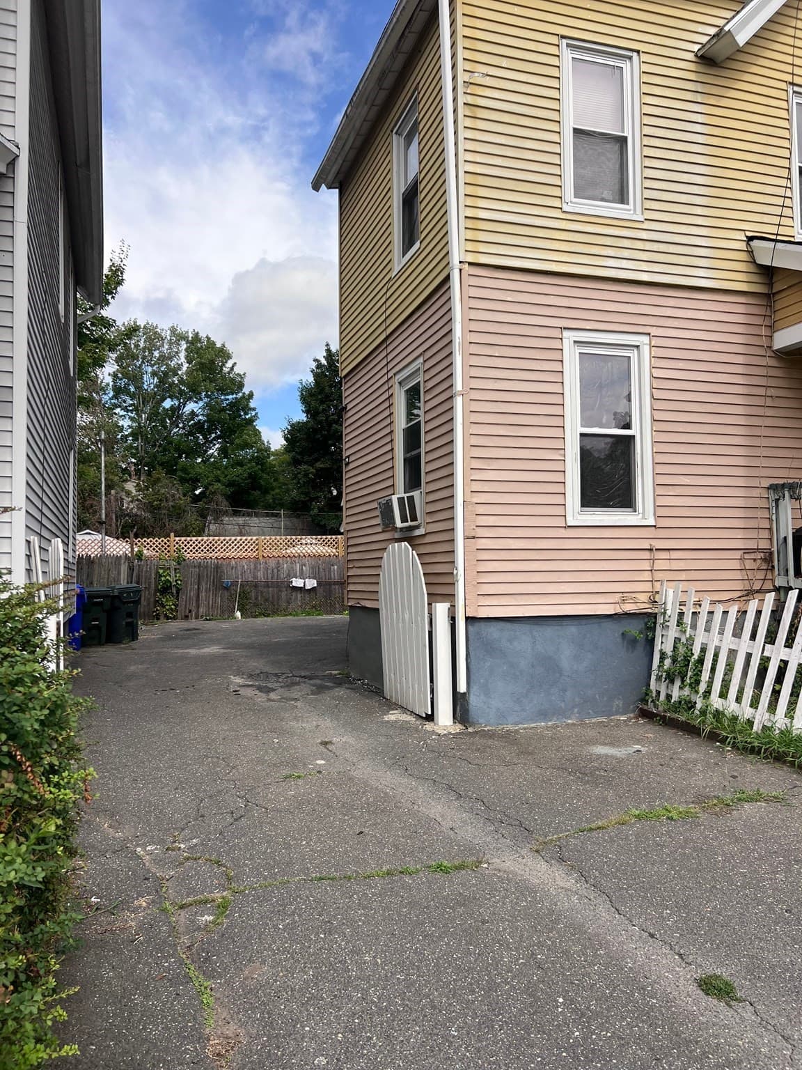2 Family - 2 Units Up/Down at 60 Montmorenci St., Springfield MA 01107, Springfield, photo 15 of 15