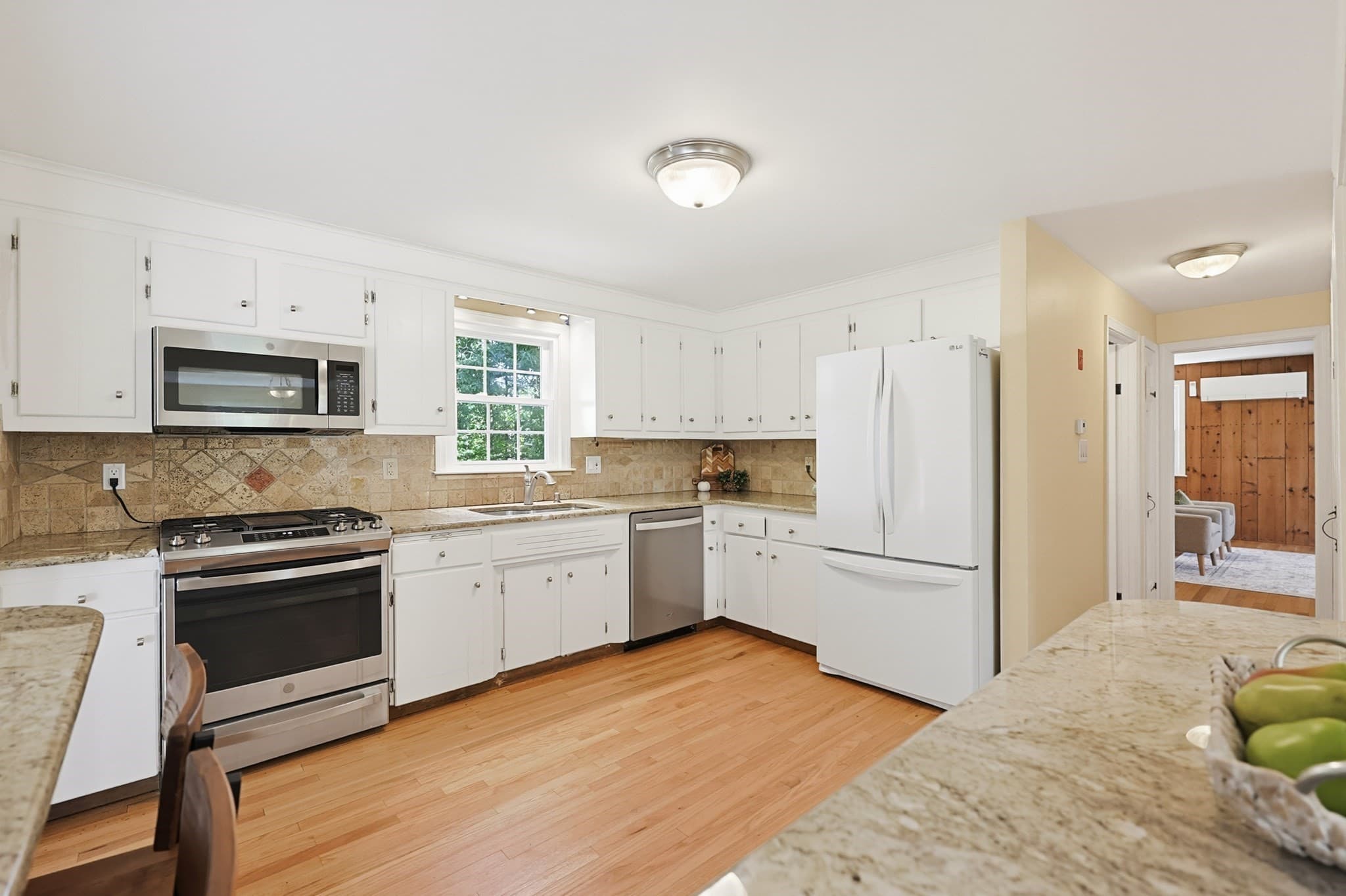 Single Family Residence at 320 Newton Street, Northborough MA 01532, Northborough, photo 12 of 40