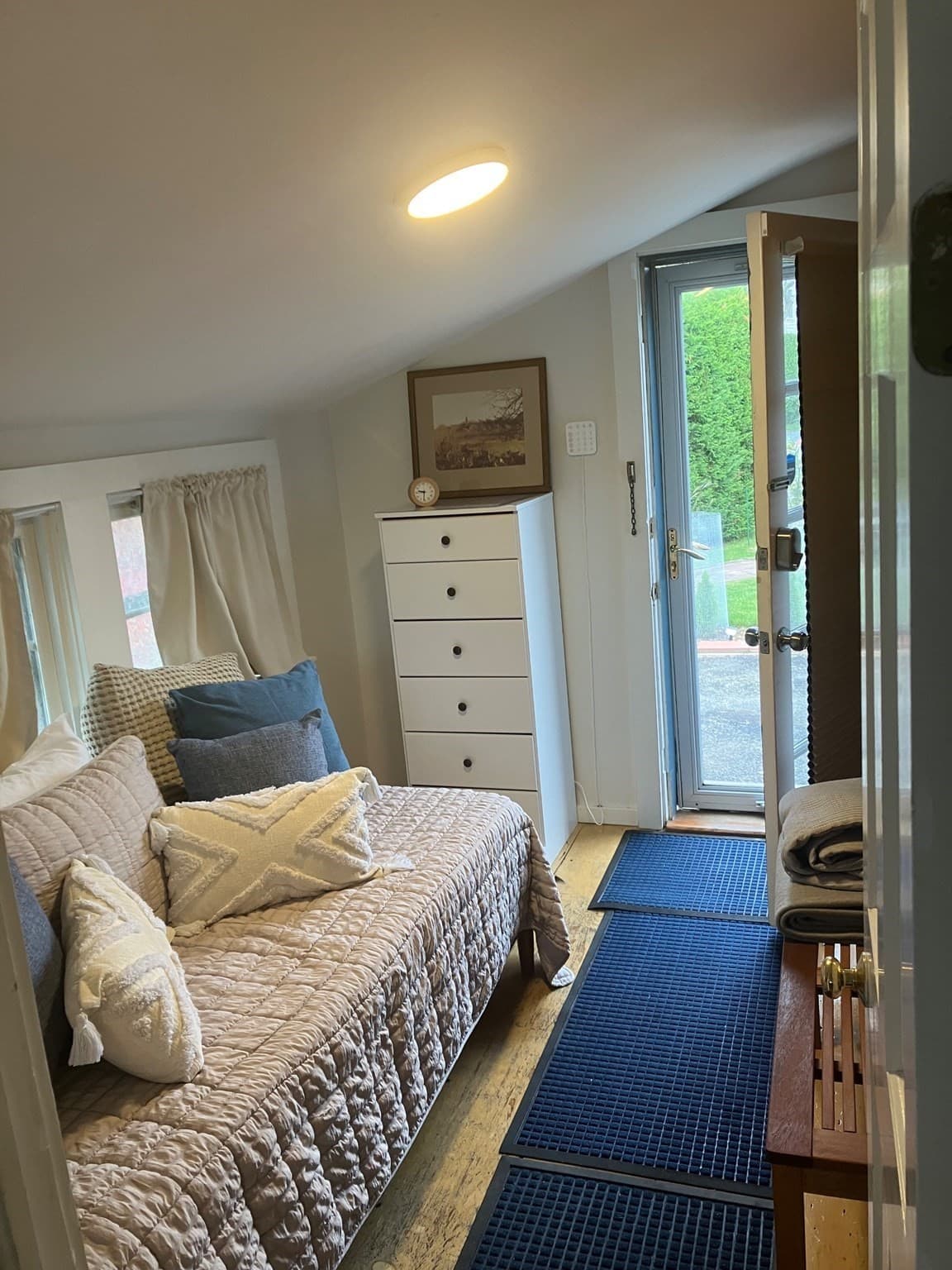Single Family Residence at 1 Pheasant Dr, Nantucket MA 02554, photo 3 of 10