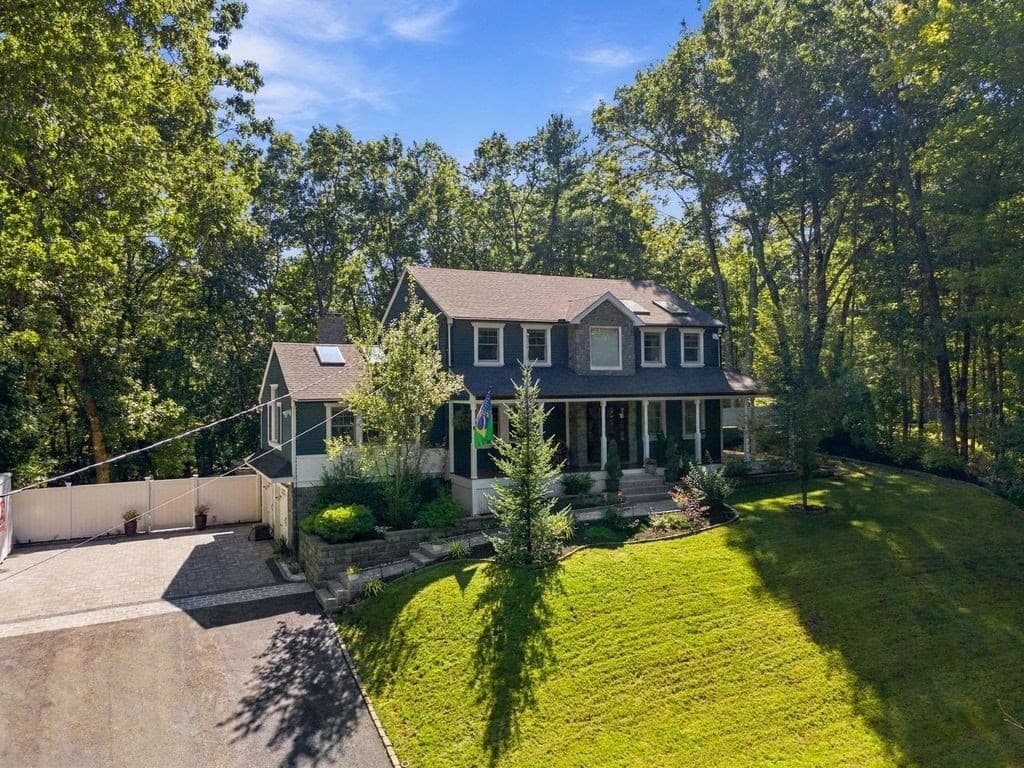 Single Family Residence at 62 Raddin, Groton MA 01450, Groton, photo 2 of 41