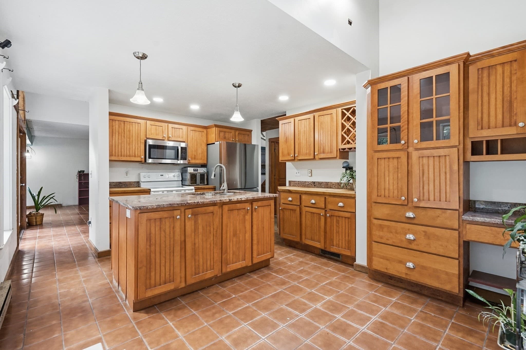 Single Family Residence at 444 Old Dana Rd, Barre MA 01005, Barre, photo 9 of 42