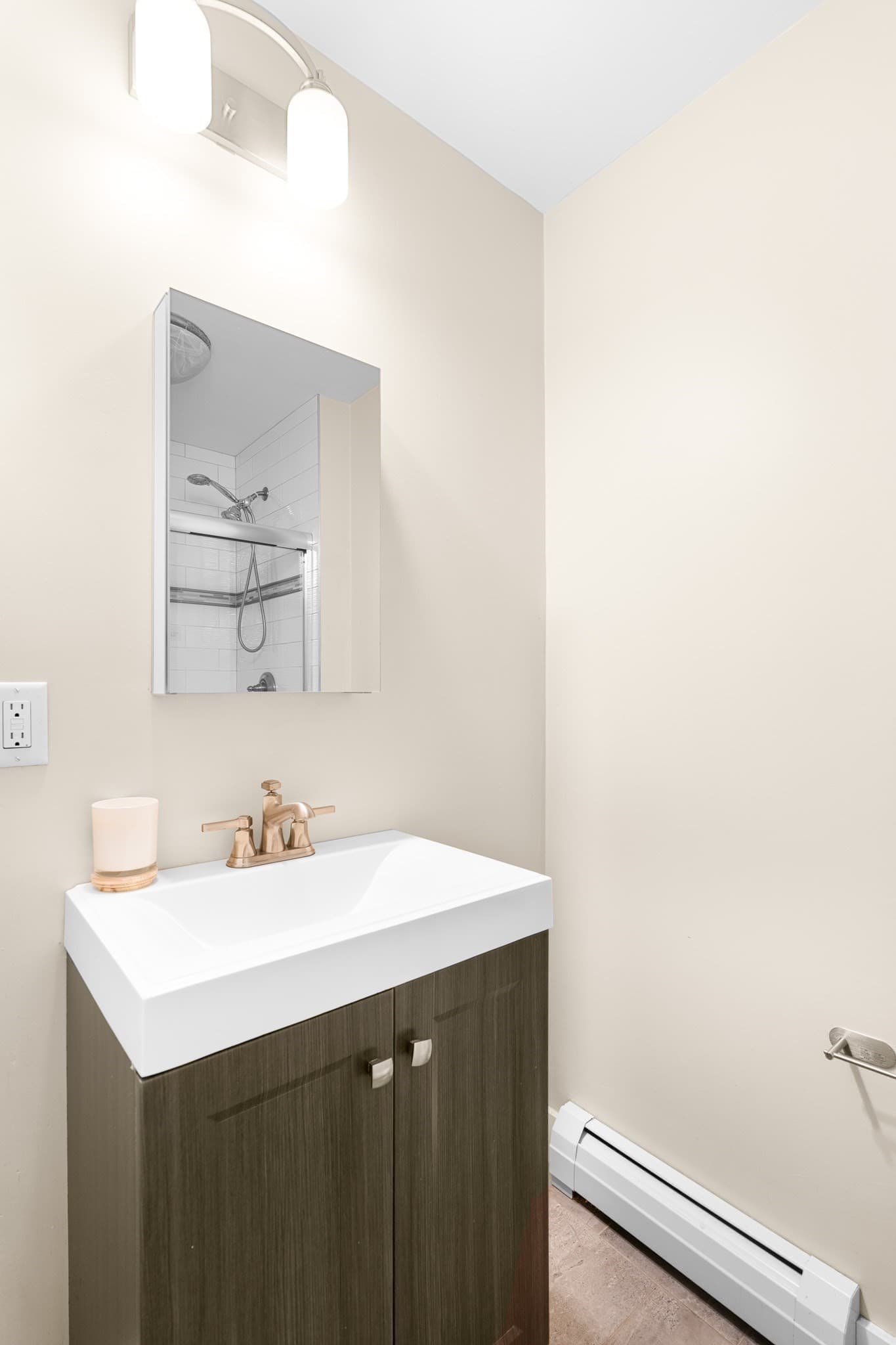 Condominium at 111 Eutaw St # 1A, Boston MA 02128, Boston, photo 7 of 16