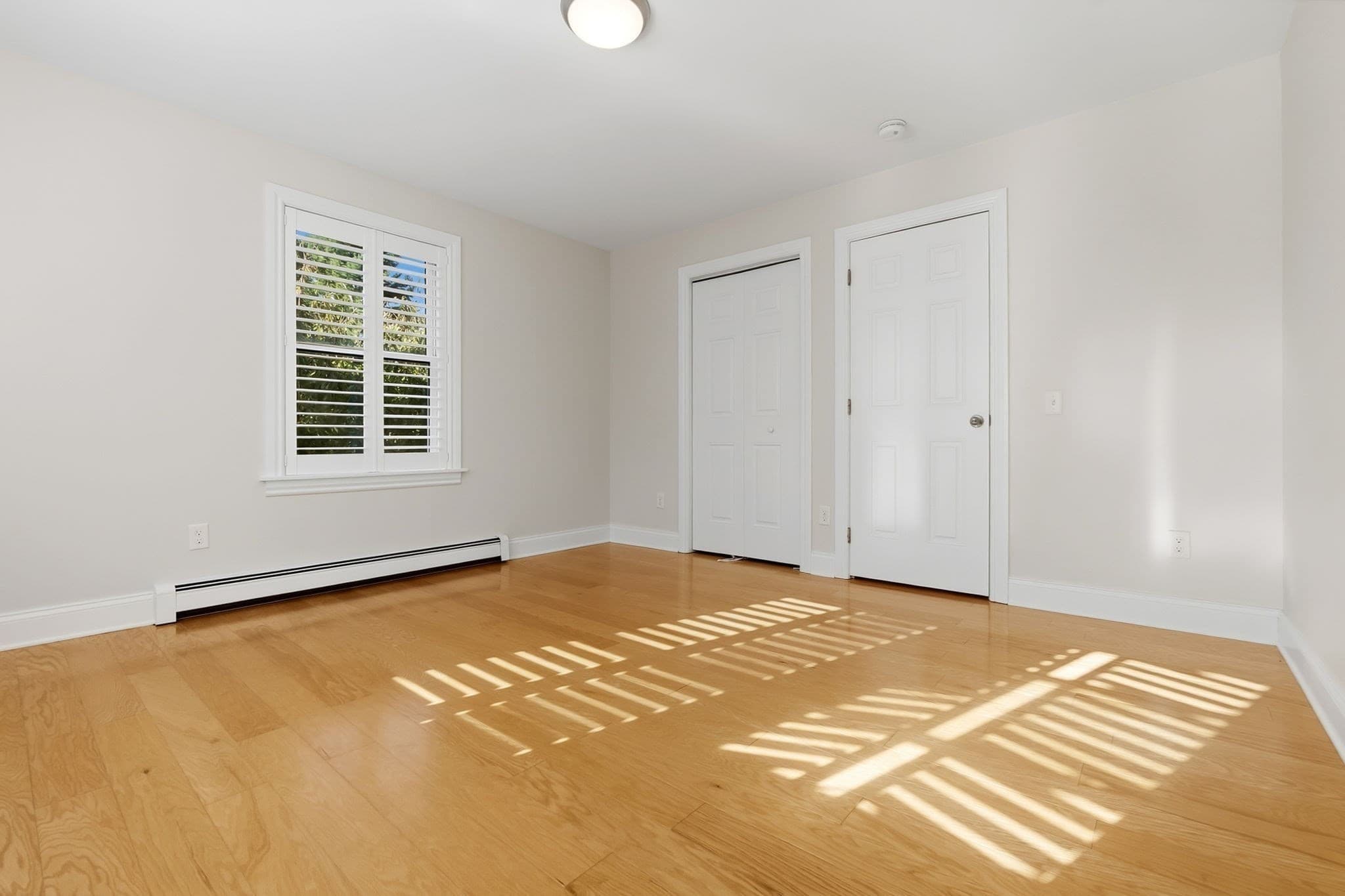 Condominium at 46 Leverett St # 1, Gloucester MA 01930, Gloucester, photo 13 of 33