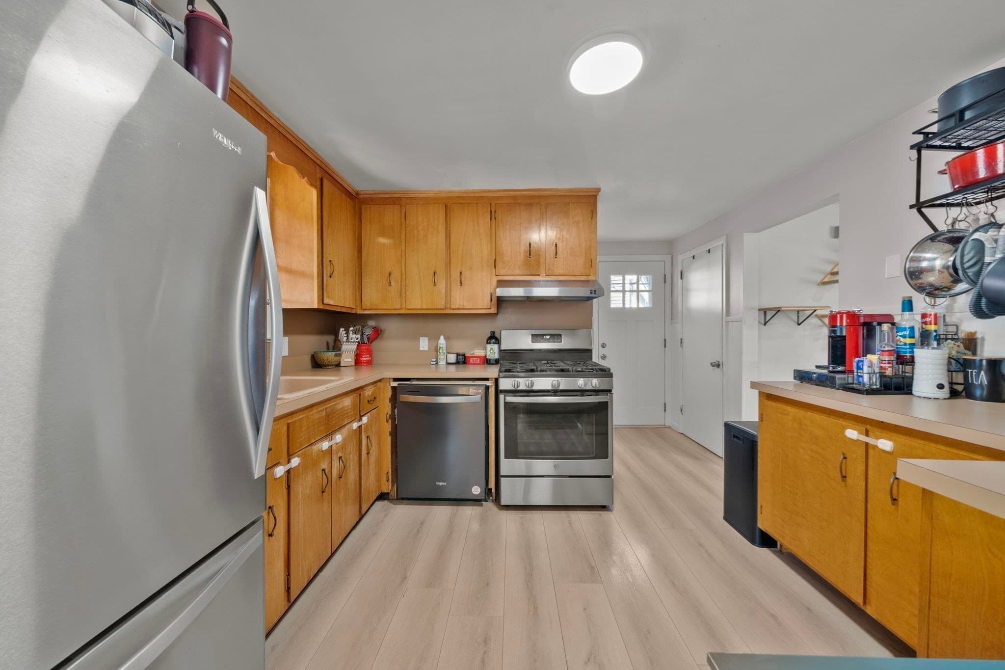 Single Family Residence at 18 Thompson Ln, Lynn MA 01904, Lynn, photo 12 of 42