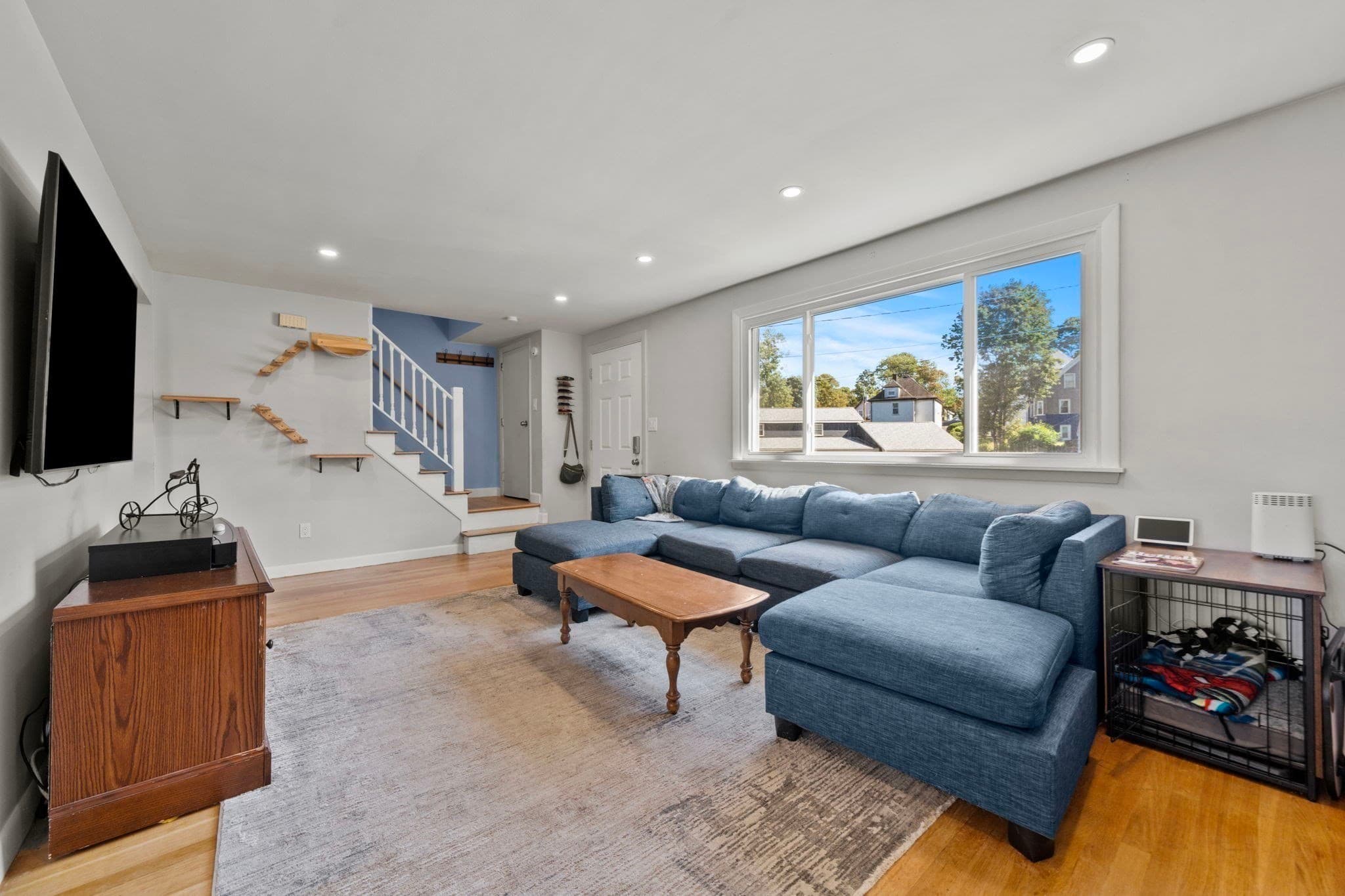 Single Family Residence at 18 Thompson Ln, Lynn MA 01904, Lynn, photo 10 of 42