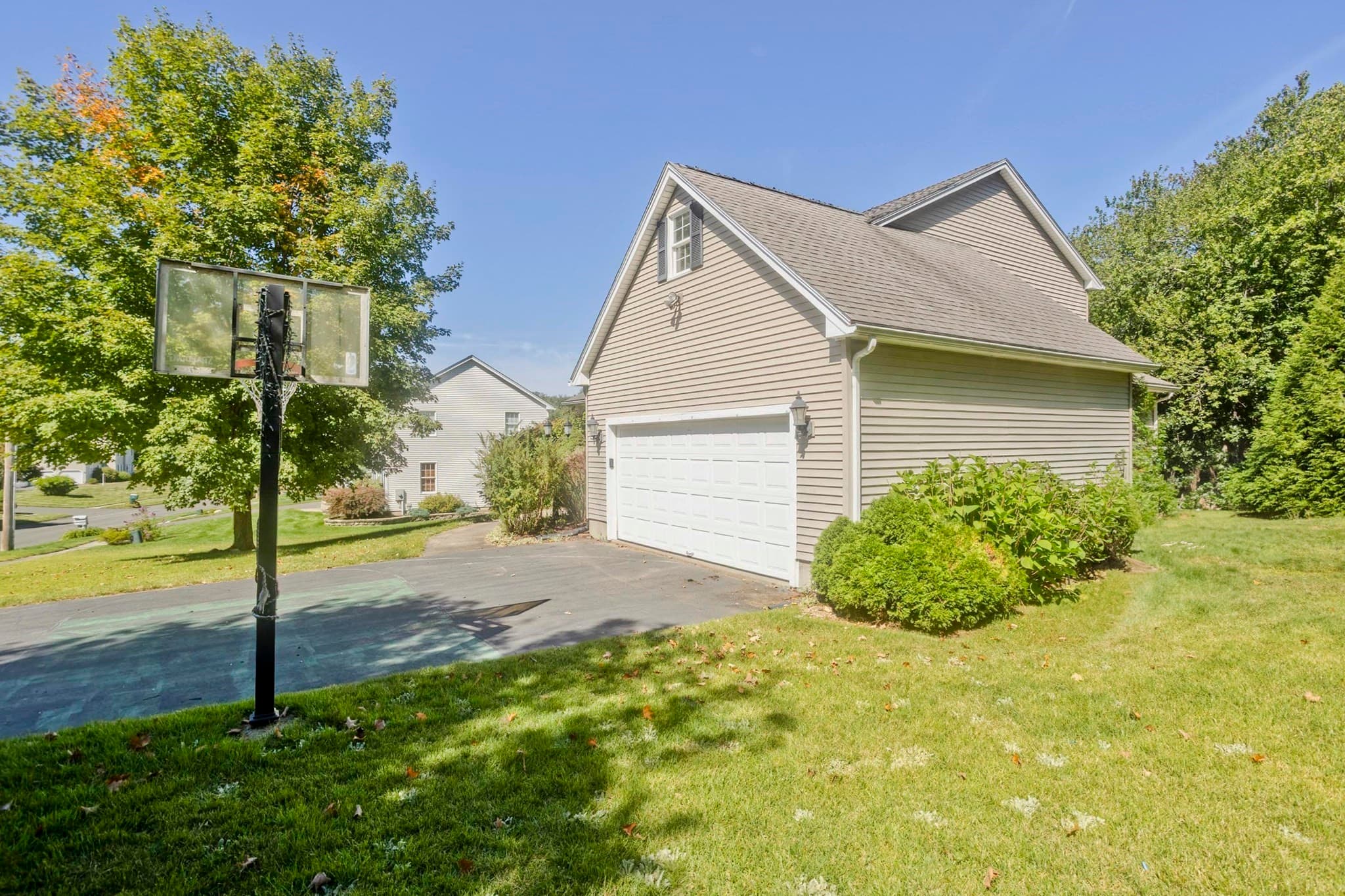 Single Family Residence at 3 Rita Mary Way, Westfield MA 01085, Westfield, photo 38 of 39