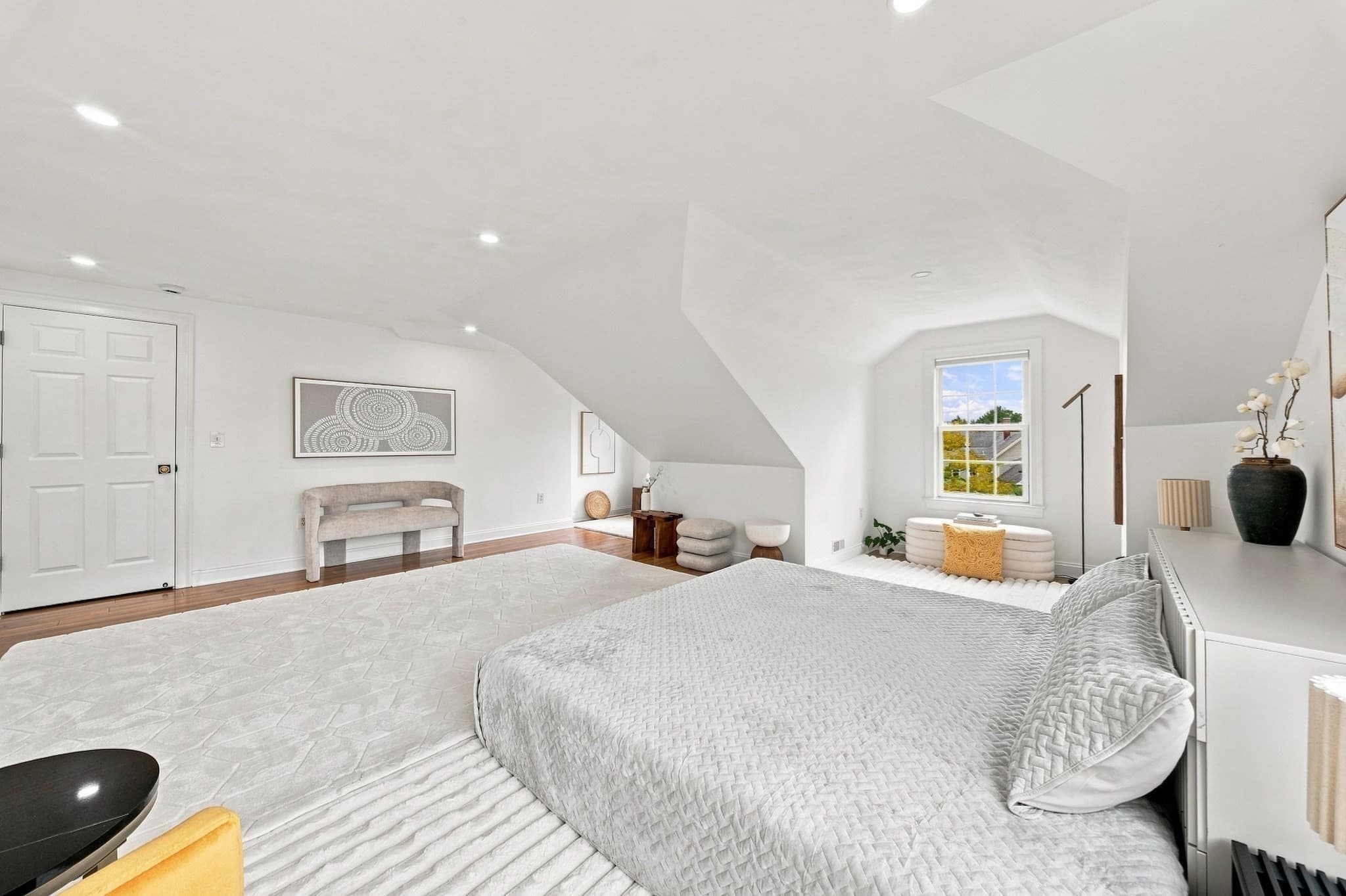 Condominium at 7 Sherman Place # 7, Winchester MA 01890, Winchester, photo 34 of 42