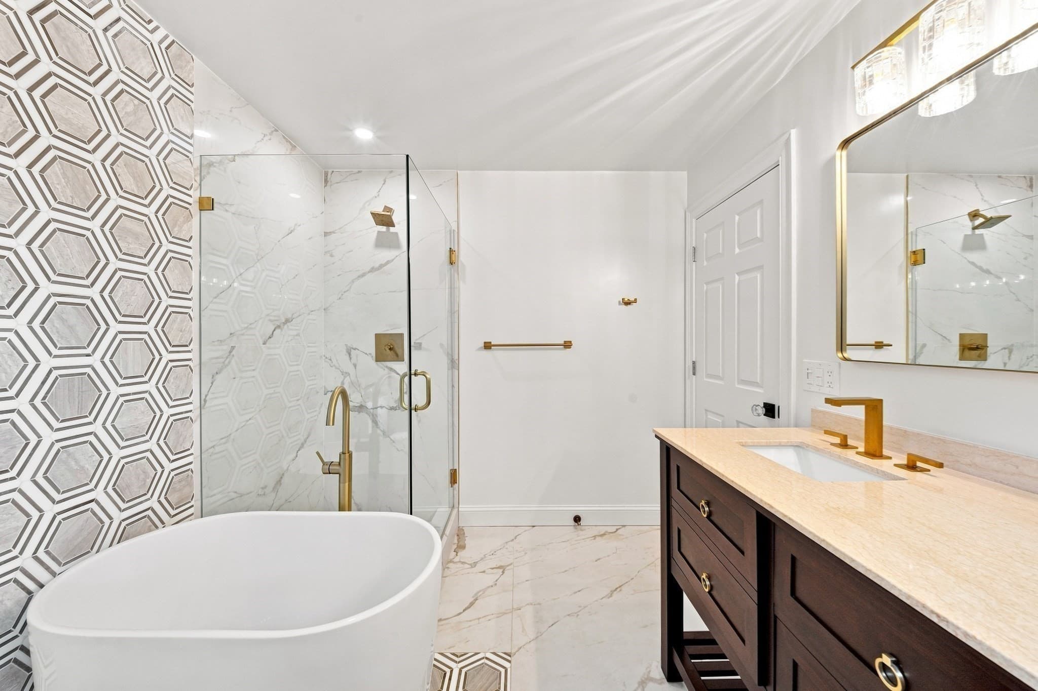 Condominium at 7 Sherman Place # 7, Winchester MA 01890, Winchester, photo 21 of 42