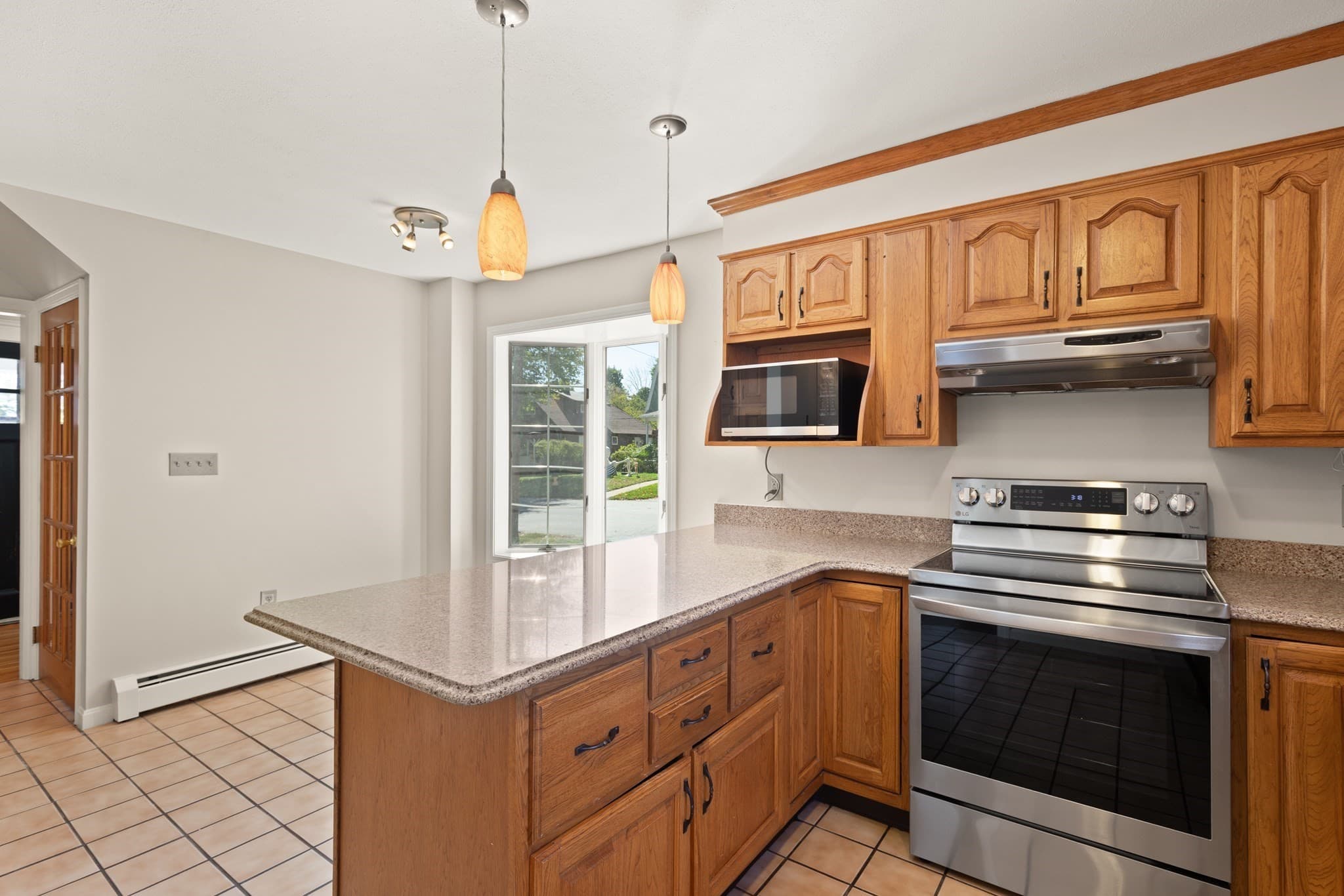 Single Family Residence at 61 Upland Ave, Haverhill MA 01835, Haverhill, photo 15 of 41