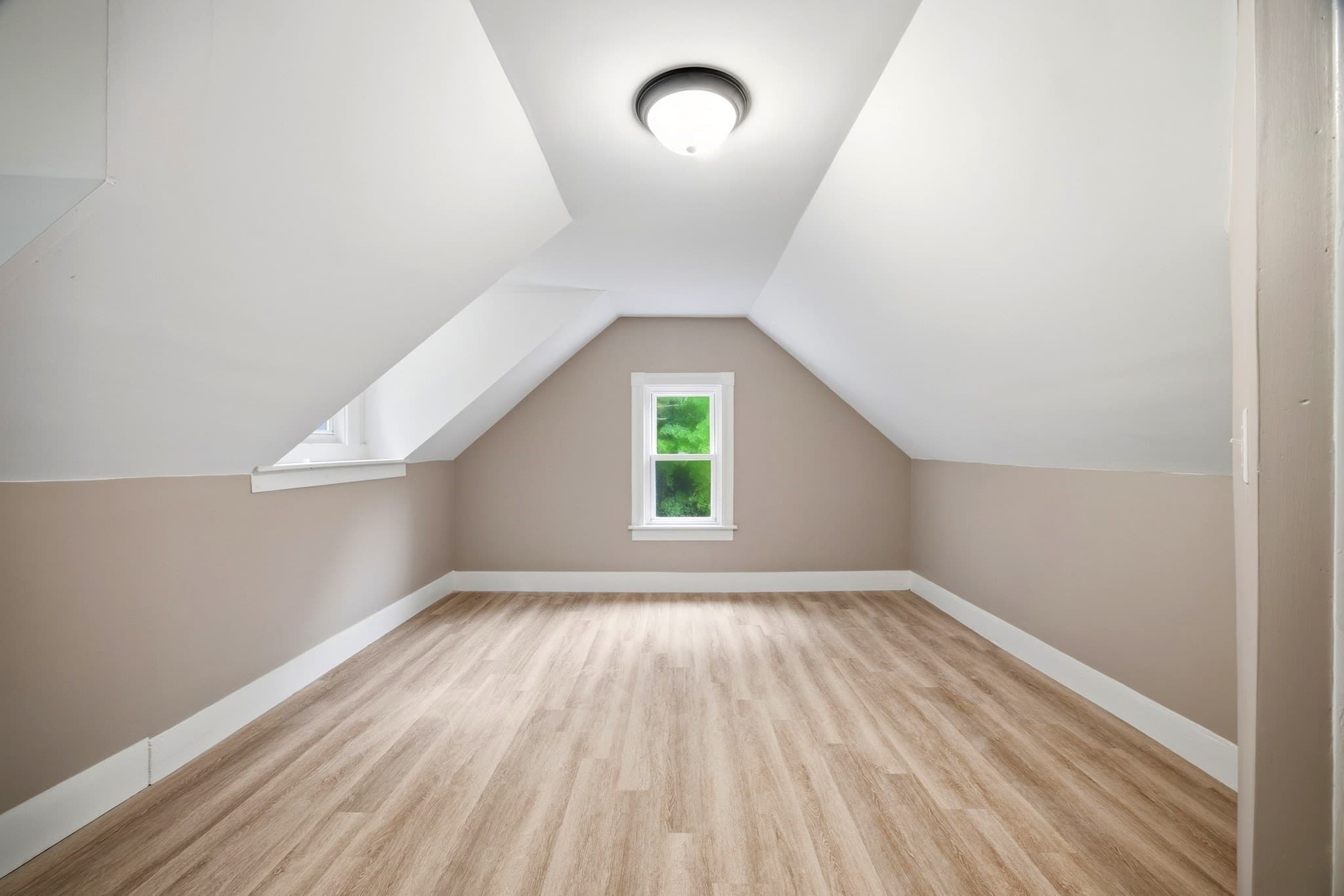 Single Family Residence at 583 Main St, Warren MA 01083, Warren, photo 22 of 39