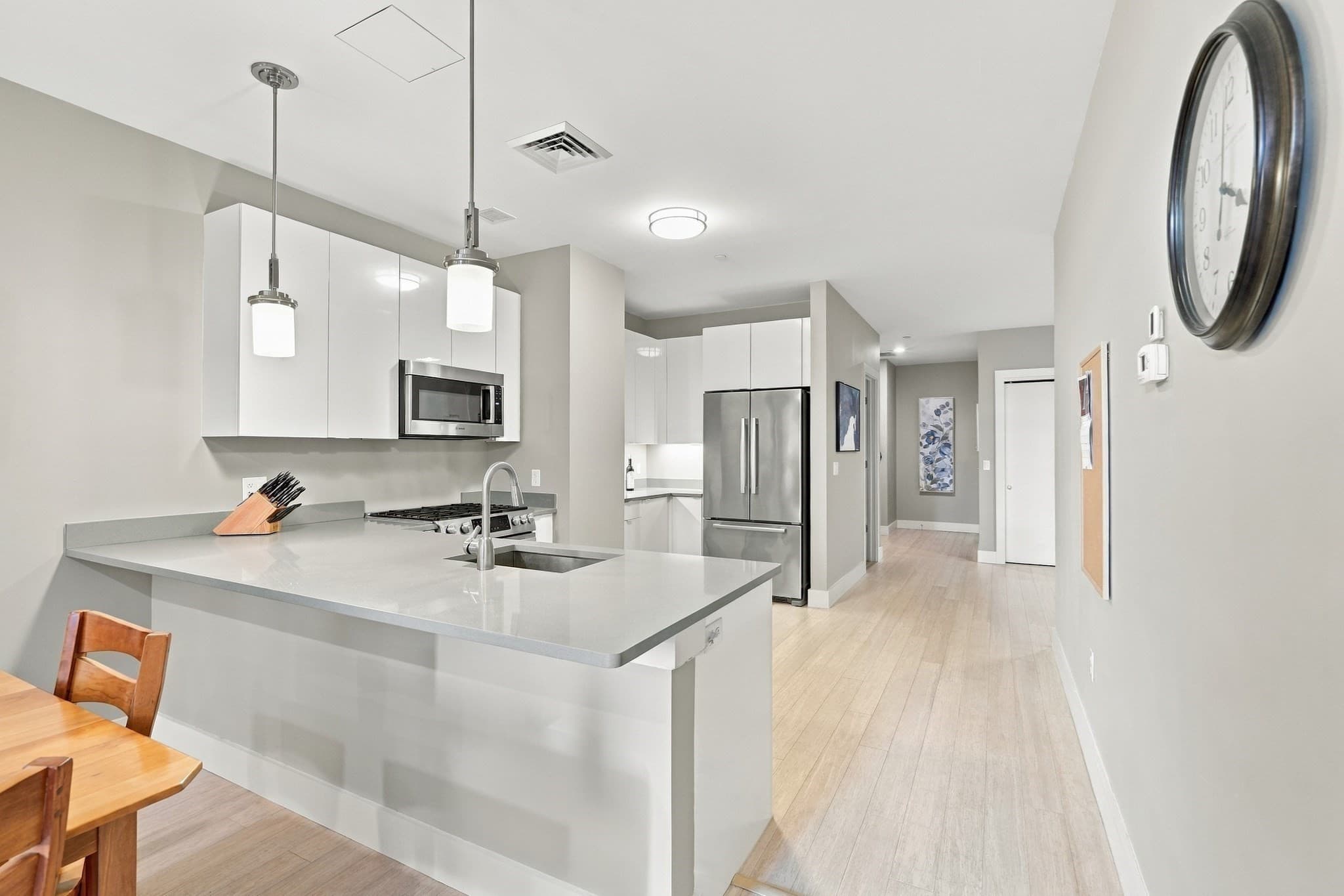 Condominium at 121 Portland St # 302, Boston MA 02114, photo 5 of 25