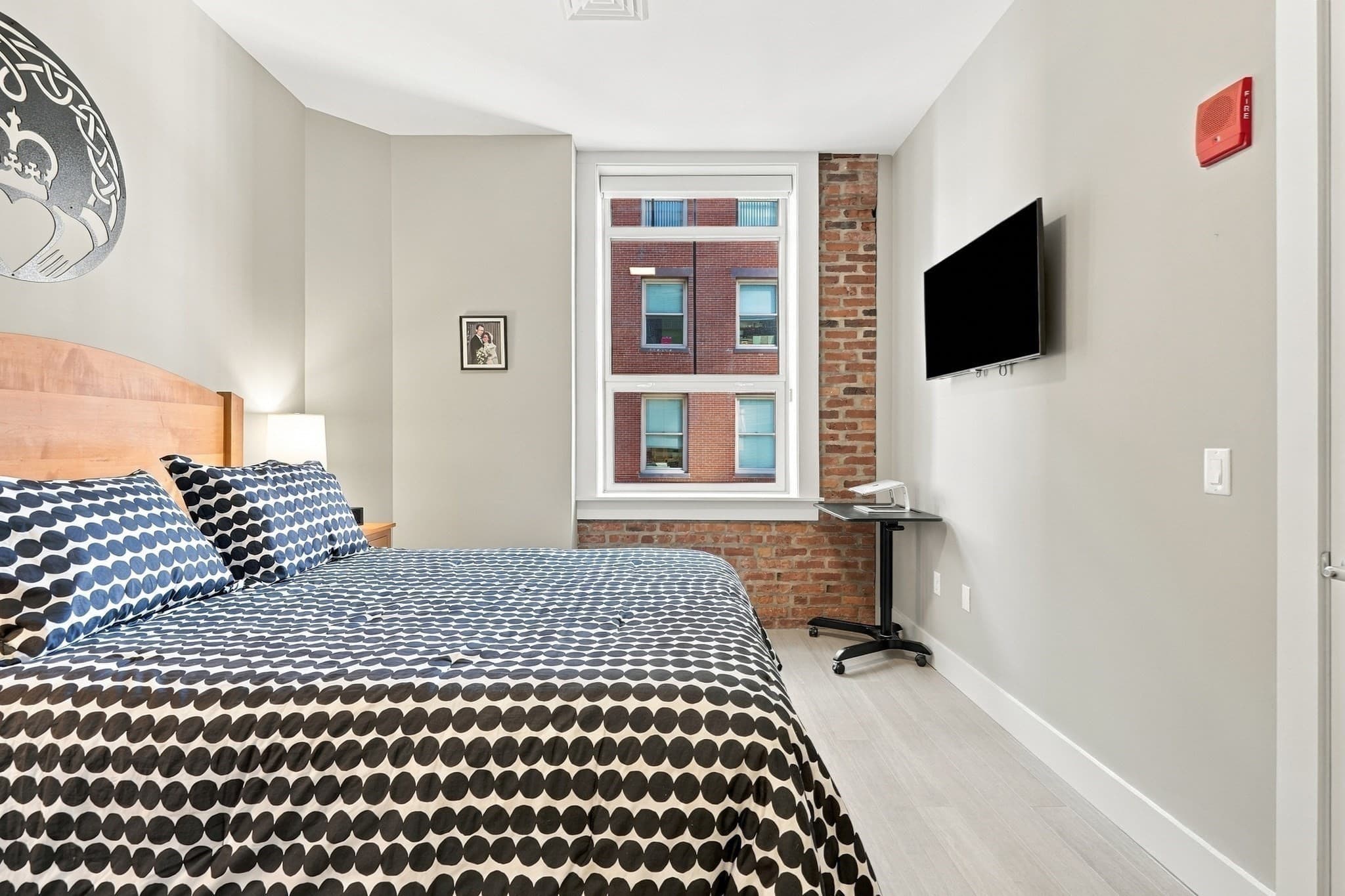 Condominium at 121 Portland St # 302, Boston MA 02114, photo 10 of 25