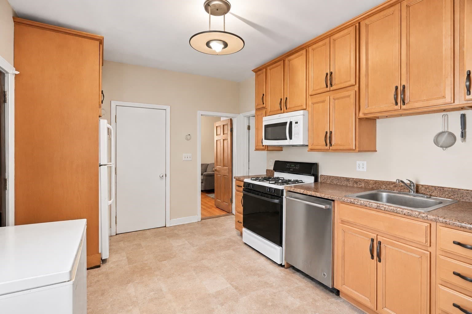 Multi Family at 51 Hampshire St, Lowell MA 01850, Lowell, photo 18 of 34