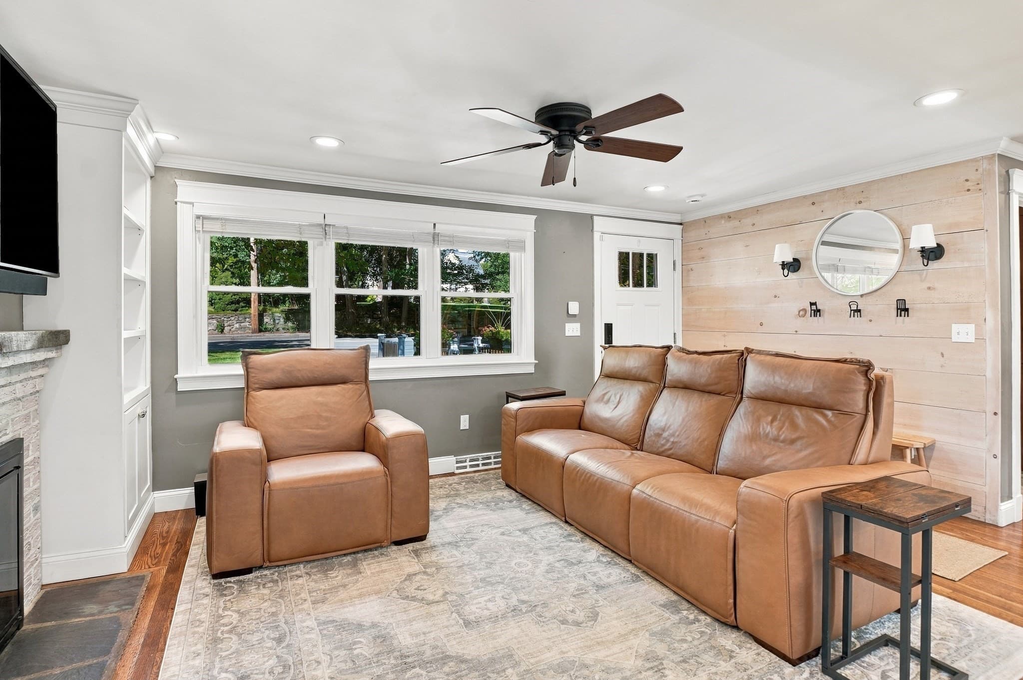 Single Family Residence at 71 Causeway St, Hudson MA 01749, Hudson, photo 6 of 28