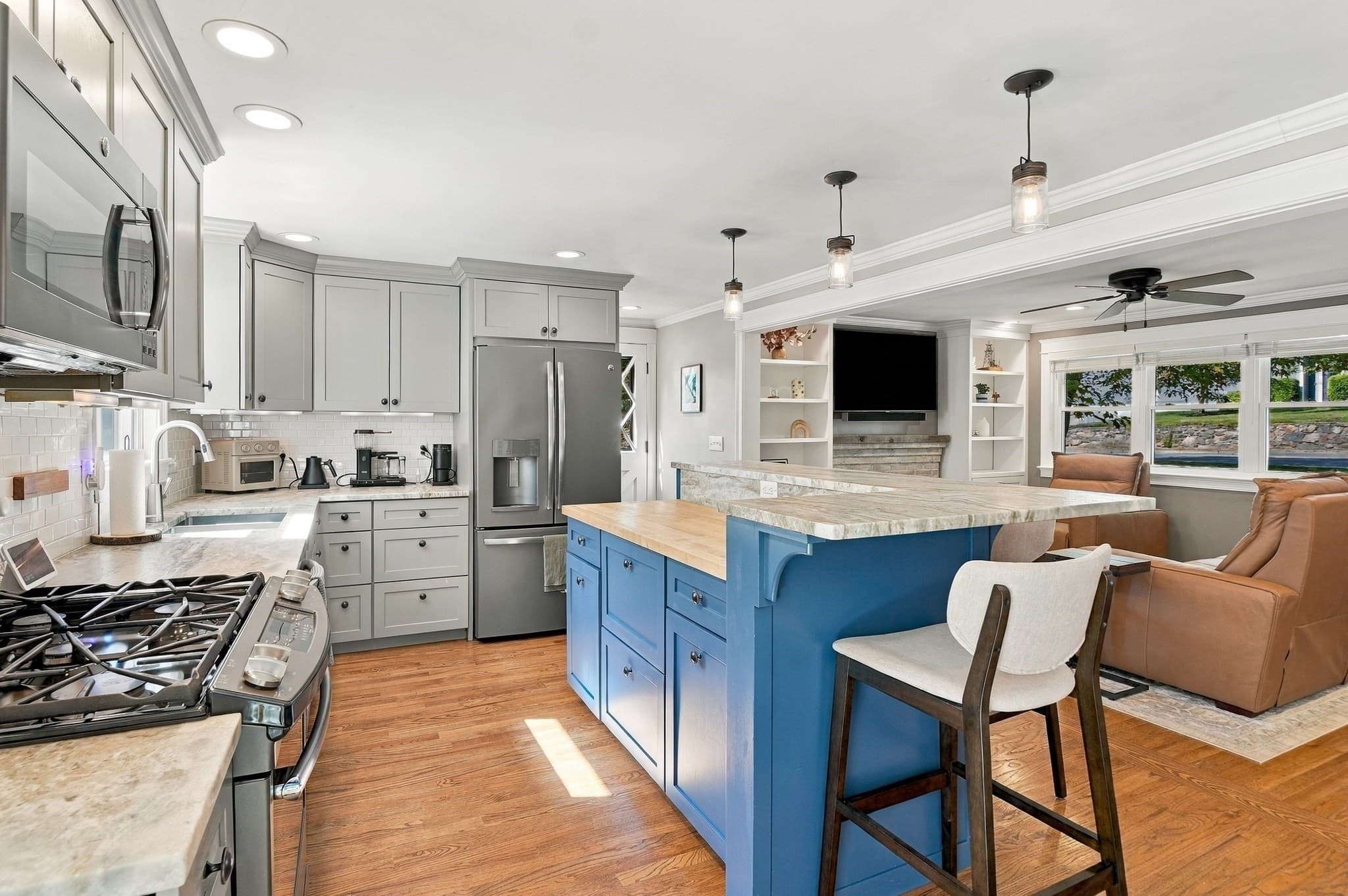 Single Family Residence at 71 Causeway St, Hudson MA 01749, Hudson, photo 10 of 28