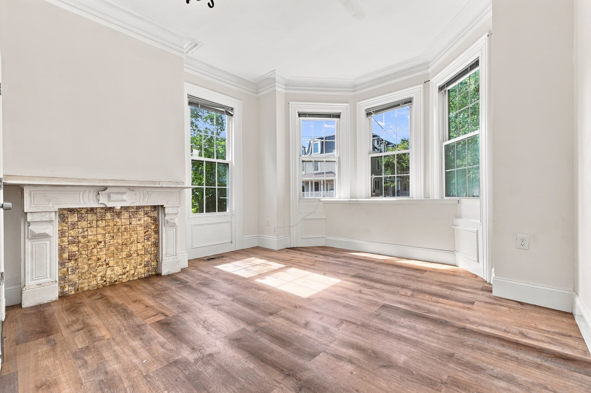3 Family at 50 Perrin Street, Boston MA 02119, photo 7 of 42