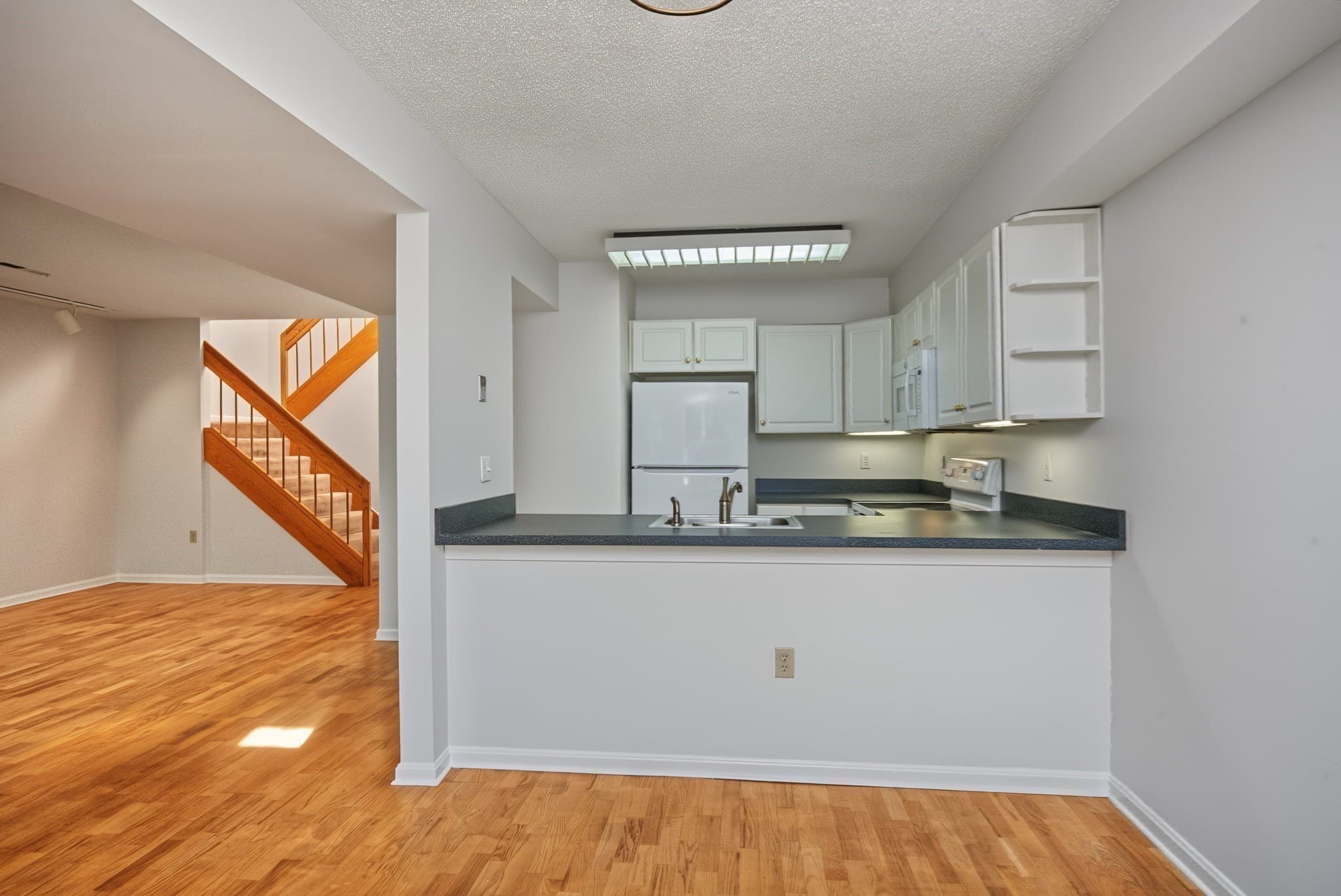 Condominium at 9 Canvasback Way # 9, Walpole MA 02081, Walpole, photo 14 of 42