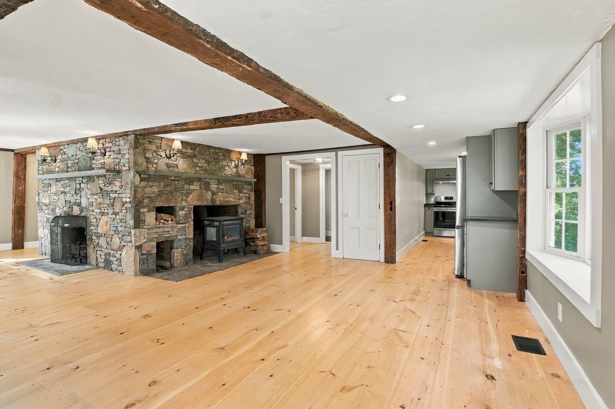 Single Family Residence at 67 Stone School Road, Sutton MA 01590, Sutton, photo 10 of 42