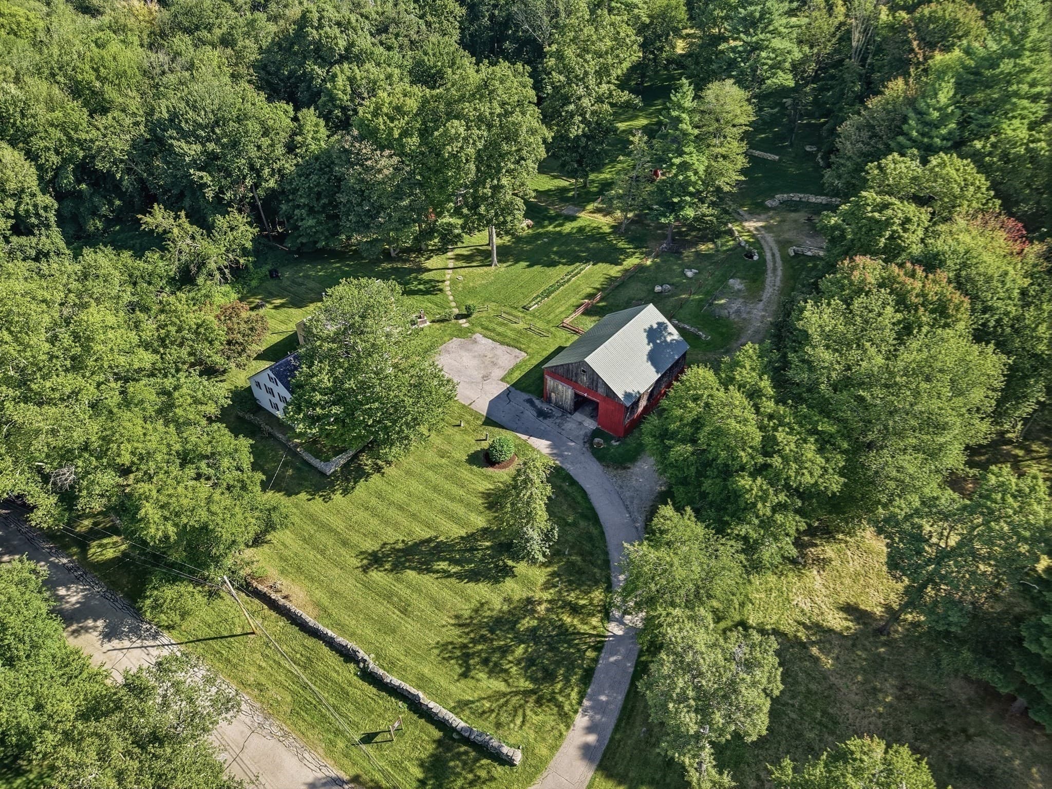 Single Family Residence at 67 Stone School Road, Sutton MA 01590, Sutton, photo 4 of 42