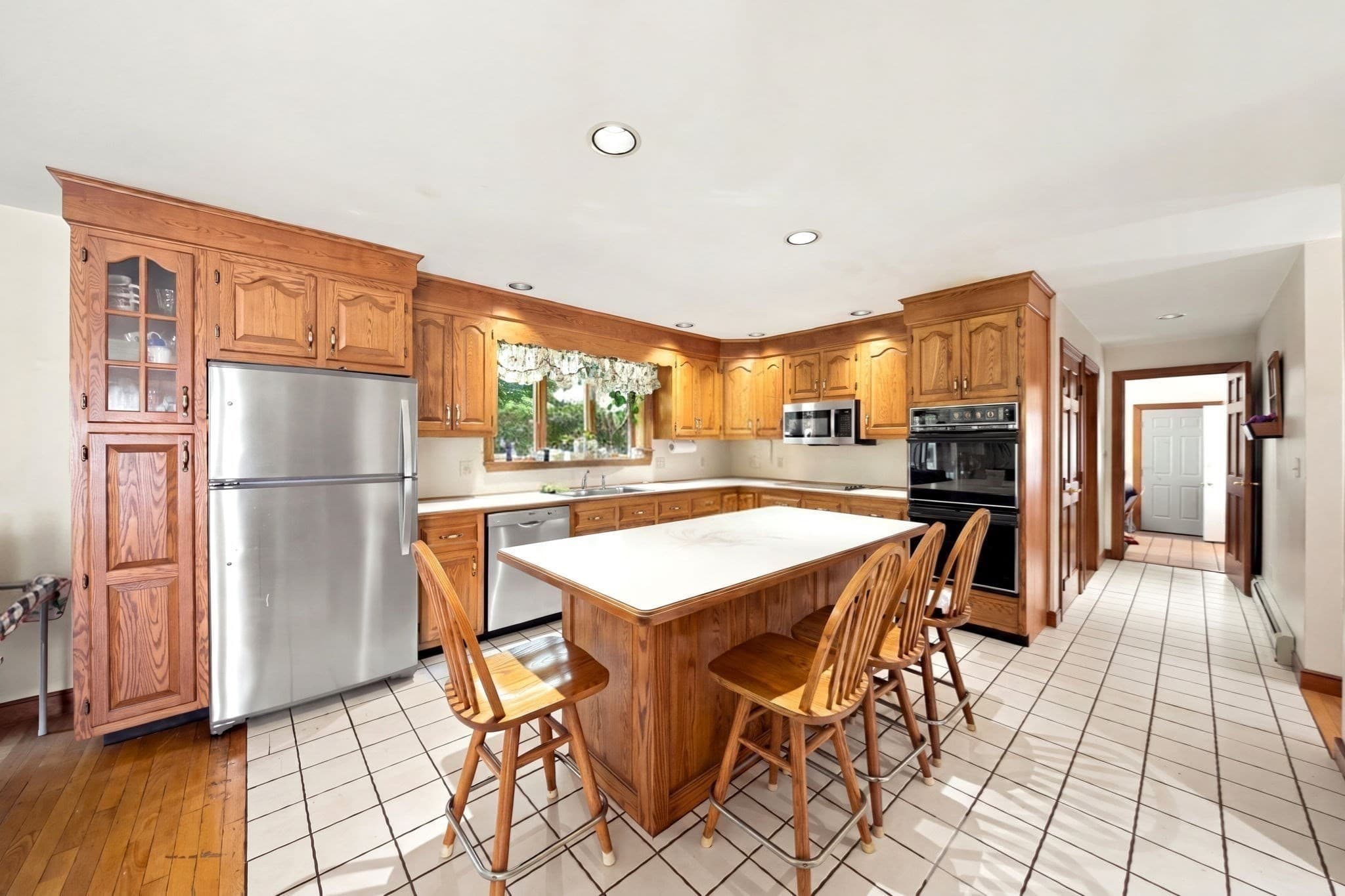 Single Family Residence at 43 Santee Rd, Brockton MA 02301, Brockton, photo 5 of 40