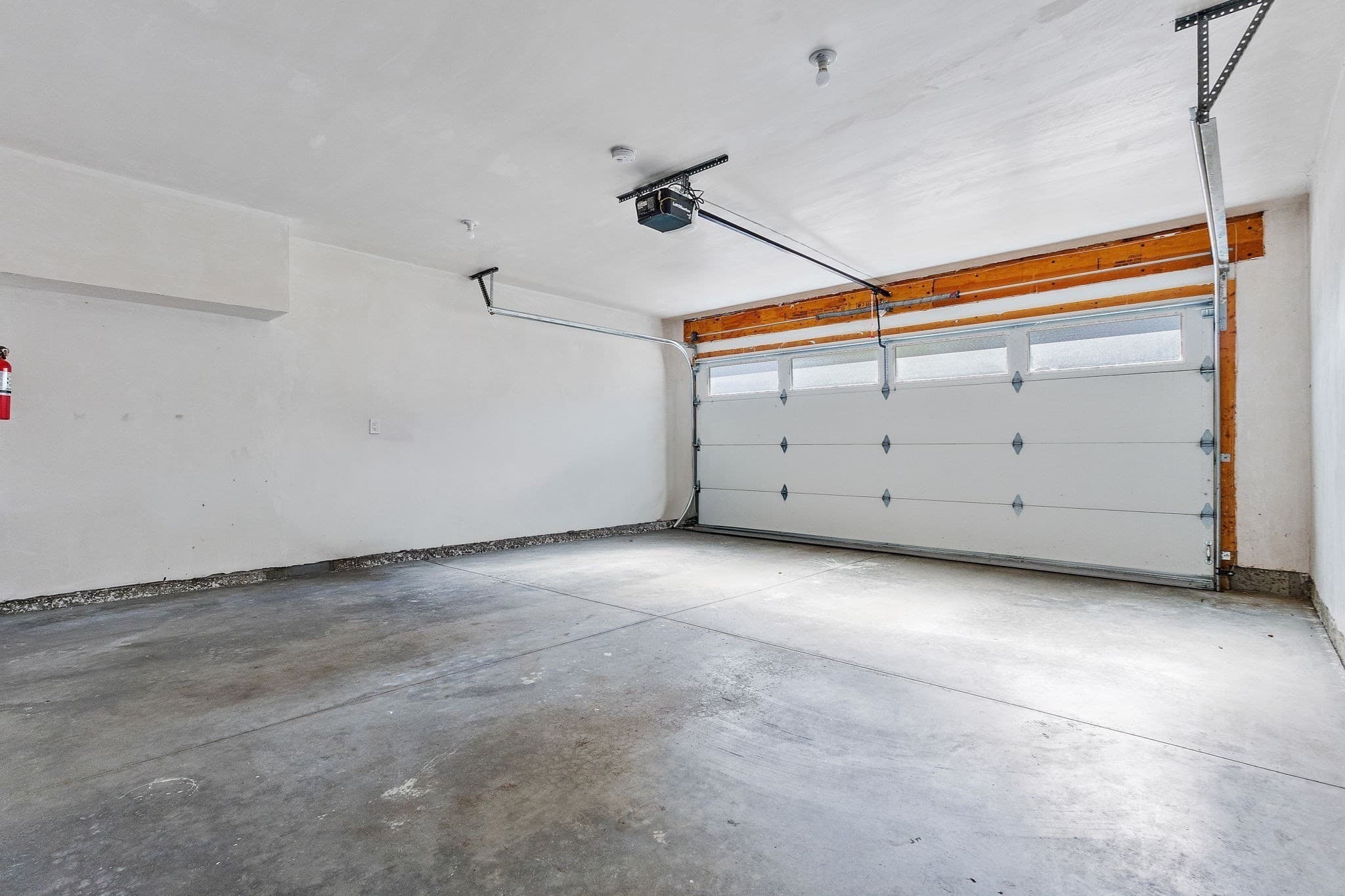 Condominium at 1525 Beacon St # 3, Newton MA 02468, Newton, photo 18 of 22