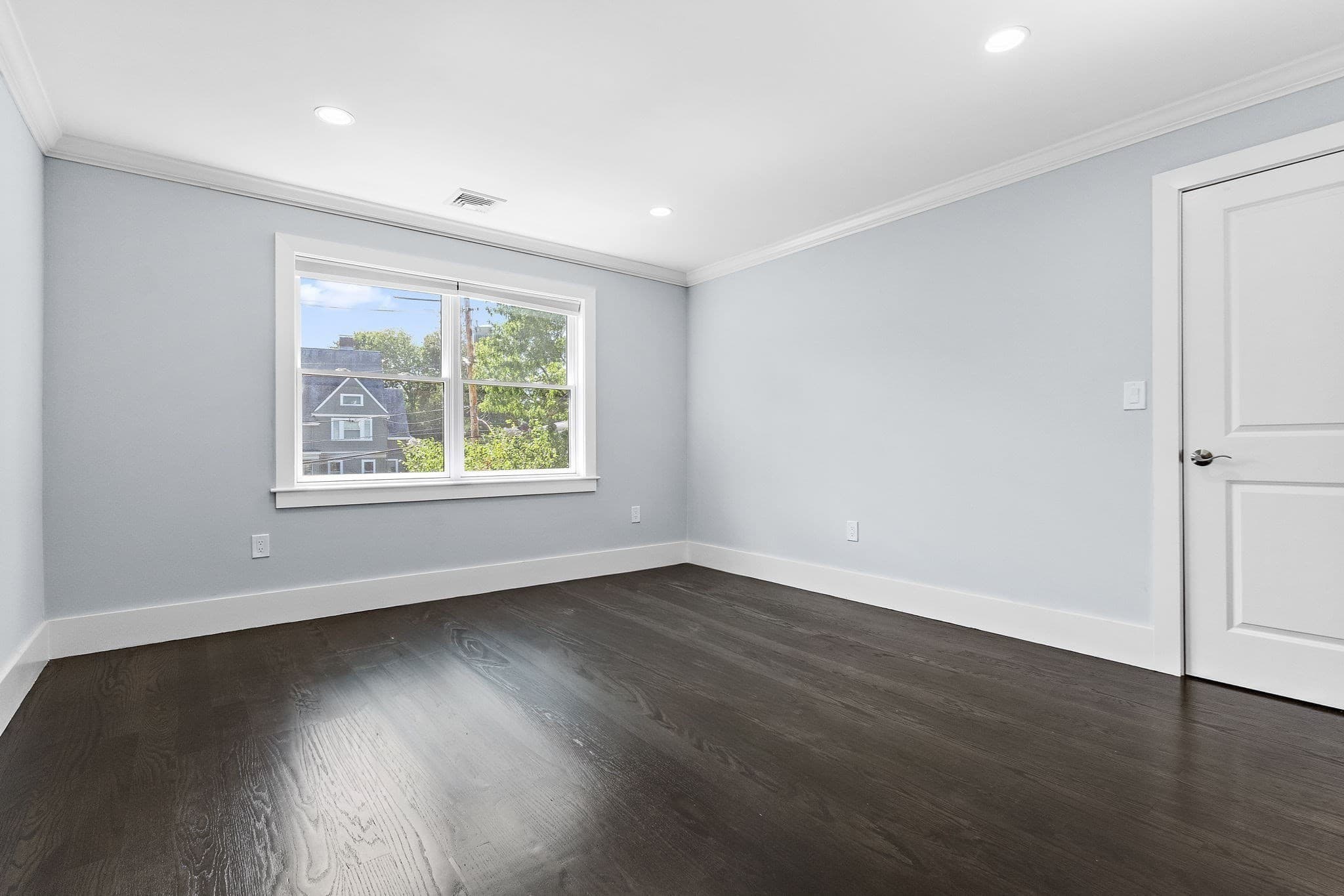 Condominium at 1525 Beacon St # 3, Newton MA 02468, Newton, photo 15 of 22