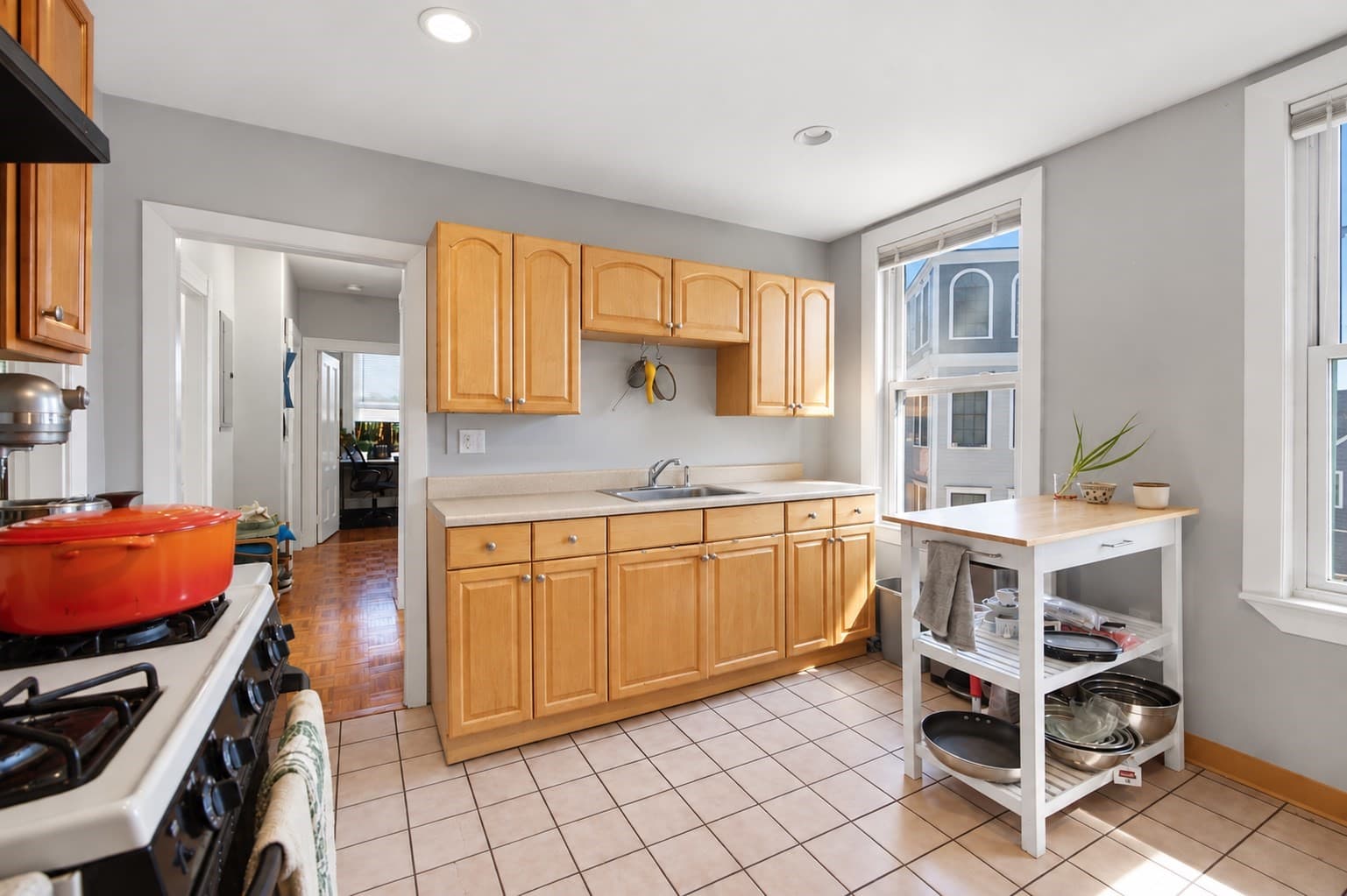 3 Family - 3 Units Up/Down at 72 Eustis Street, Cambridge MA 02140, Cambridge, photo 10 of 32