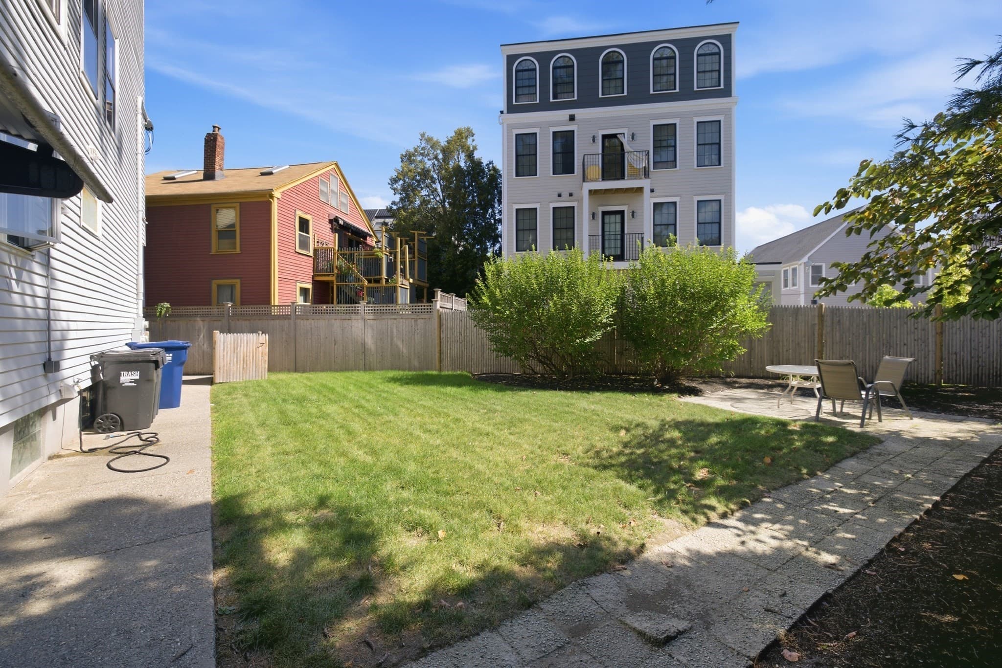 3 Family - 3 Units Up/Down at 72 Eustis Street, Cambridge MA 02140, Cambridge, photo 4 of 32