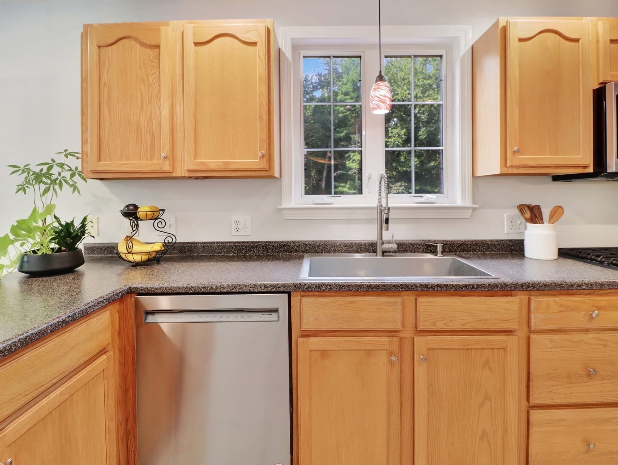 Single Family Residence at 38 Parris Farm Rd, East Bridgewater MA 02333, East Bridgewater, photo 9 of 42